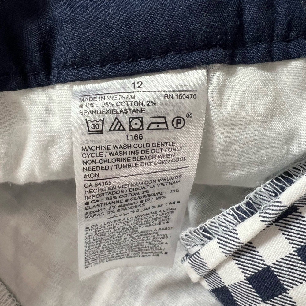 Old Navy Everyday Short Mid-Rise size 12 blue gingham shorts