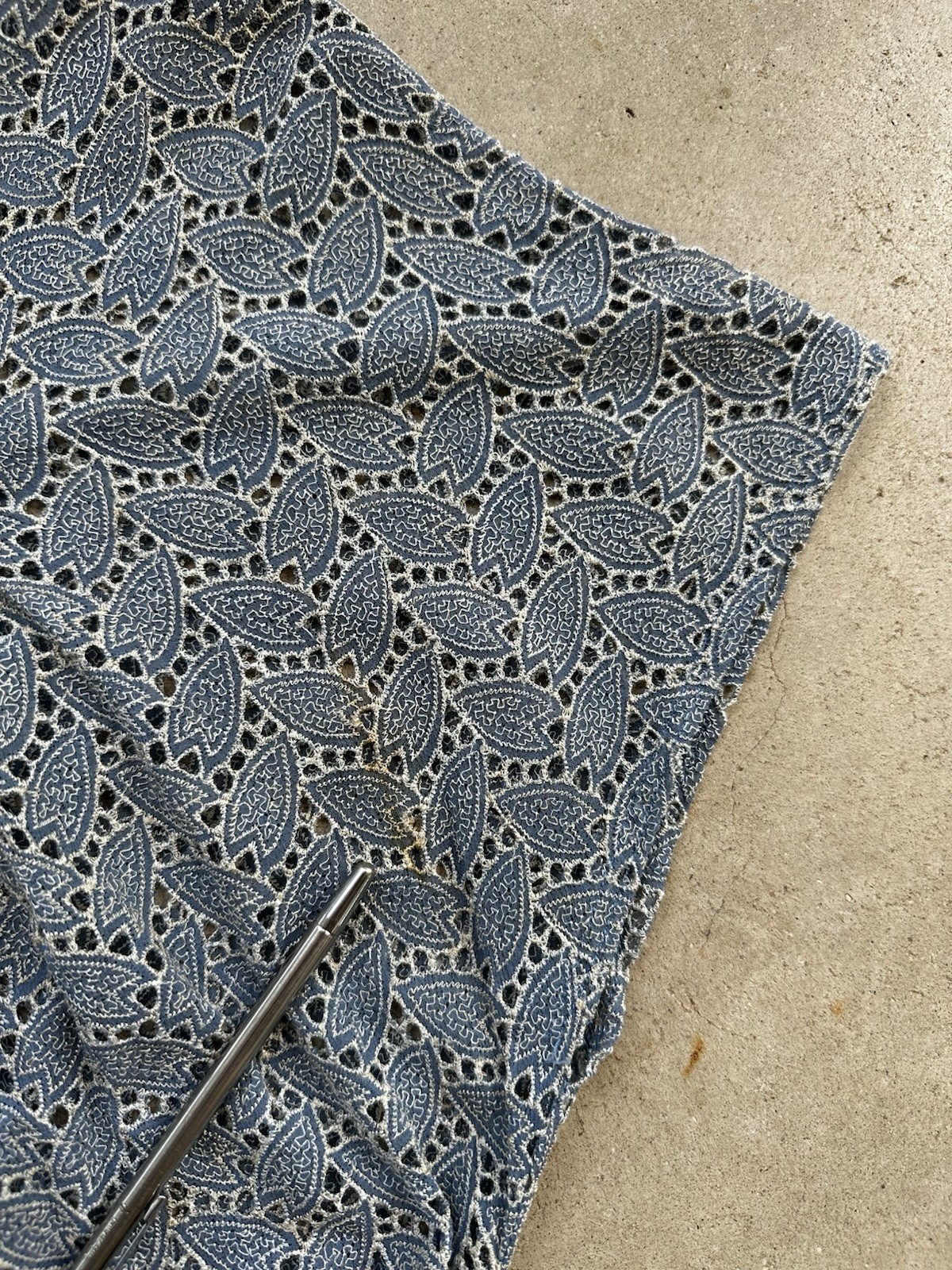1940s Embroidered Rayon Crepe Cutwork Hostess Lounge Dress Blue Maxi L XL