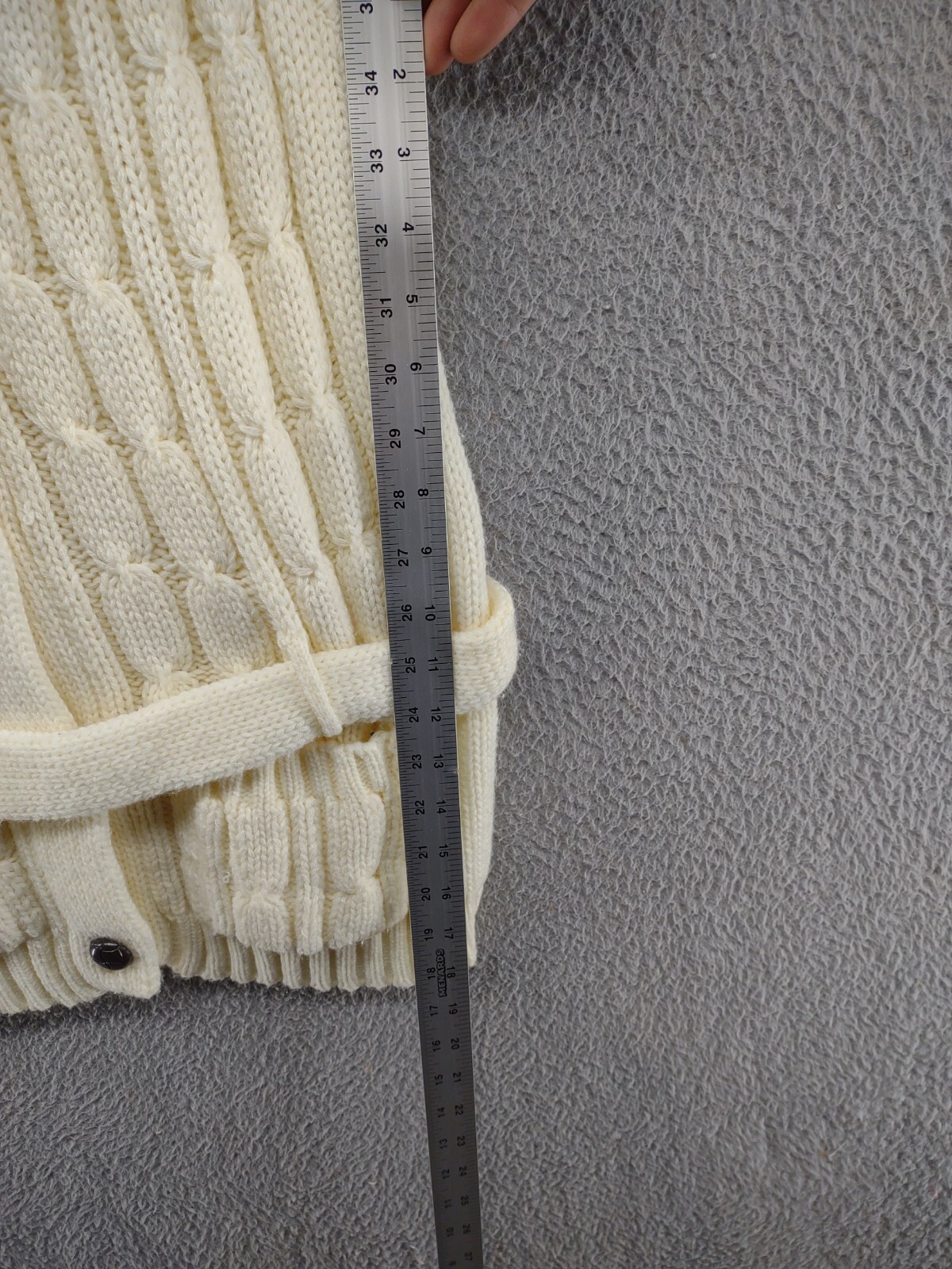 Vintage Hand Loomed Hand Full Fashioned Import Cable Knit Sleeveless Sweater L
