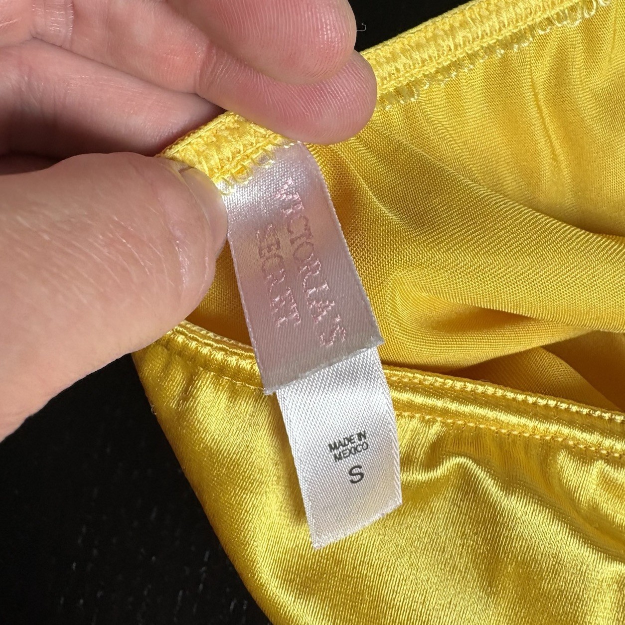 Vintage Victoria&rsquo;s Secret Second Skin Satin Bra Set Golden Yellow Size 34C/S