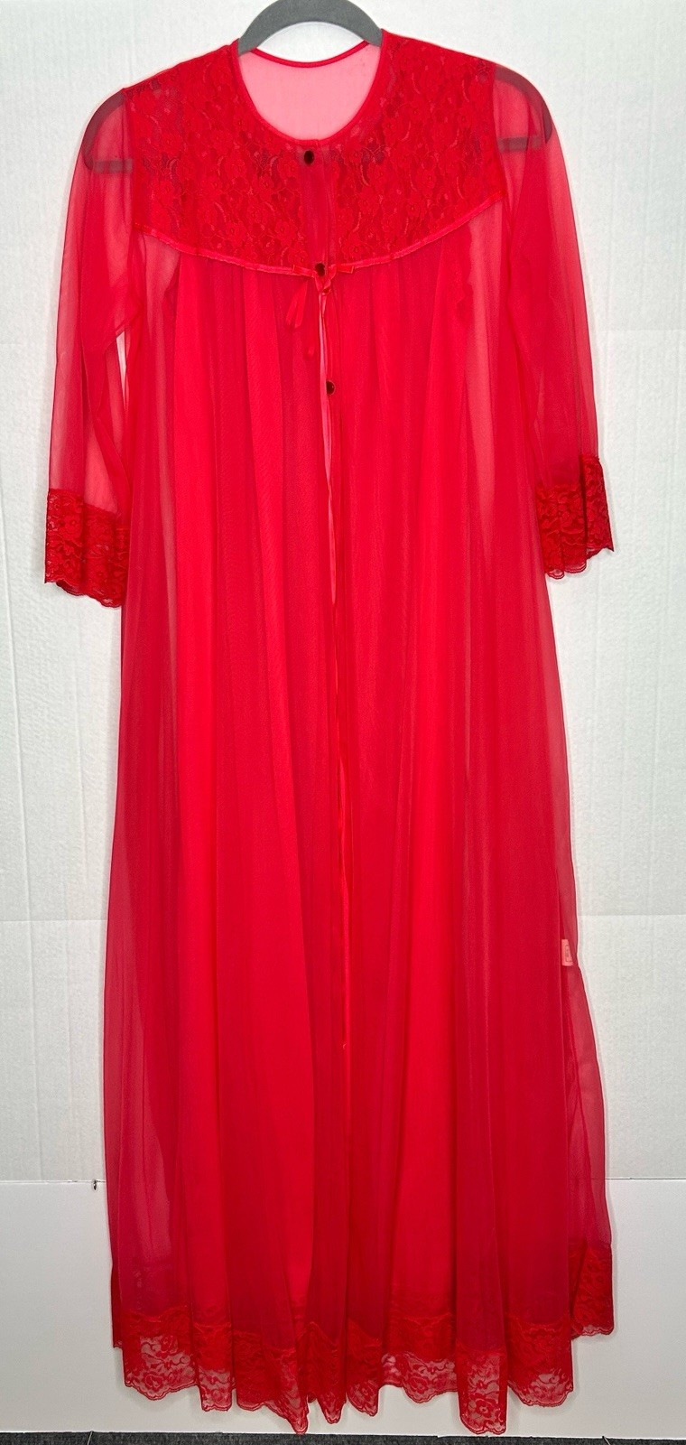 VTG Peignoir Set Pinehurst Red Sheer Long Nightgown with Sheer Robe Size Small