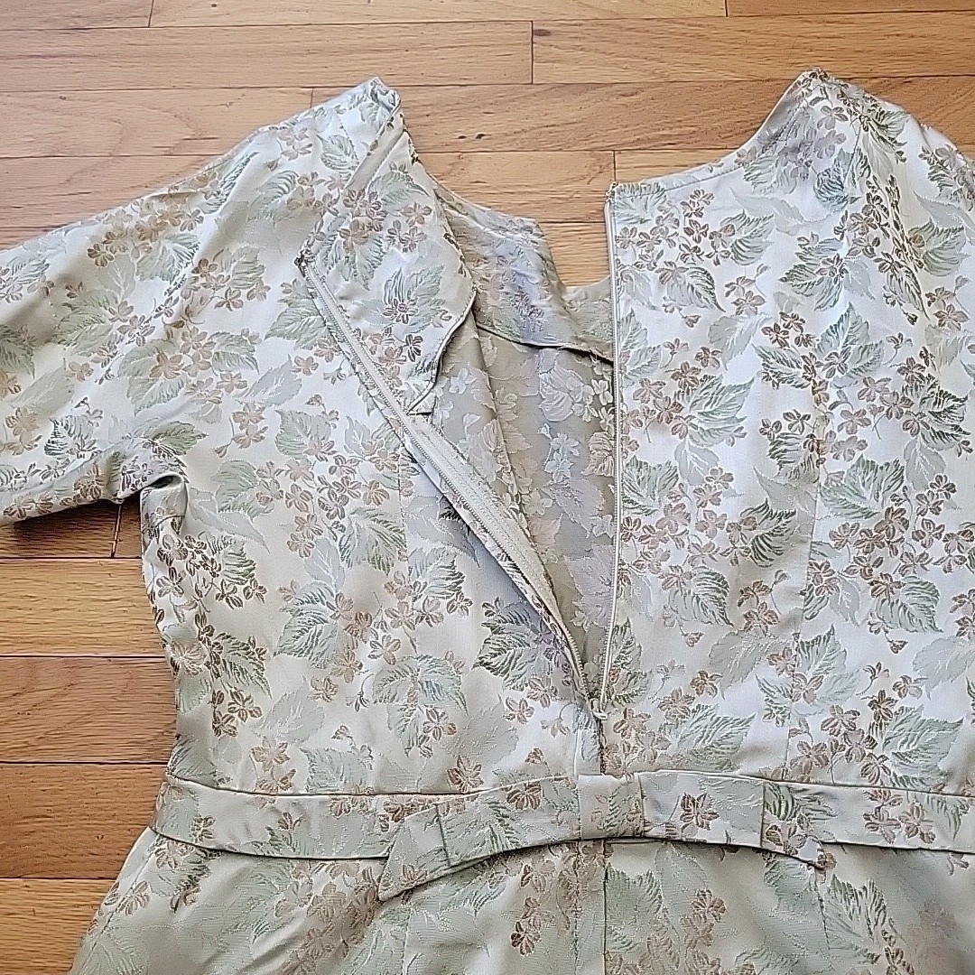 Robinsons California Bettermade Brocade Sheath Dress 14 Vintage Champagne Chic