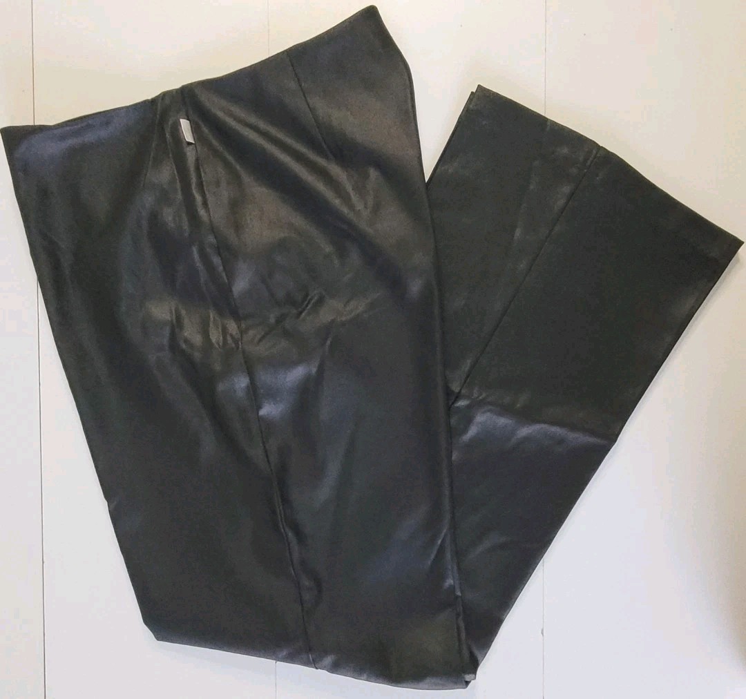 Vintage 80&rsquo;s Womens Black Leather Look High Waist Pants 30 x 29.5 Flare Leg