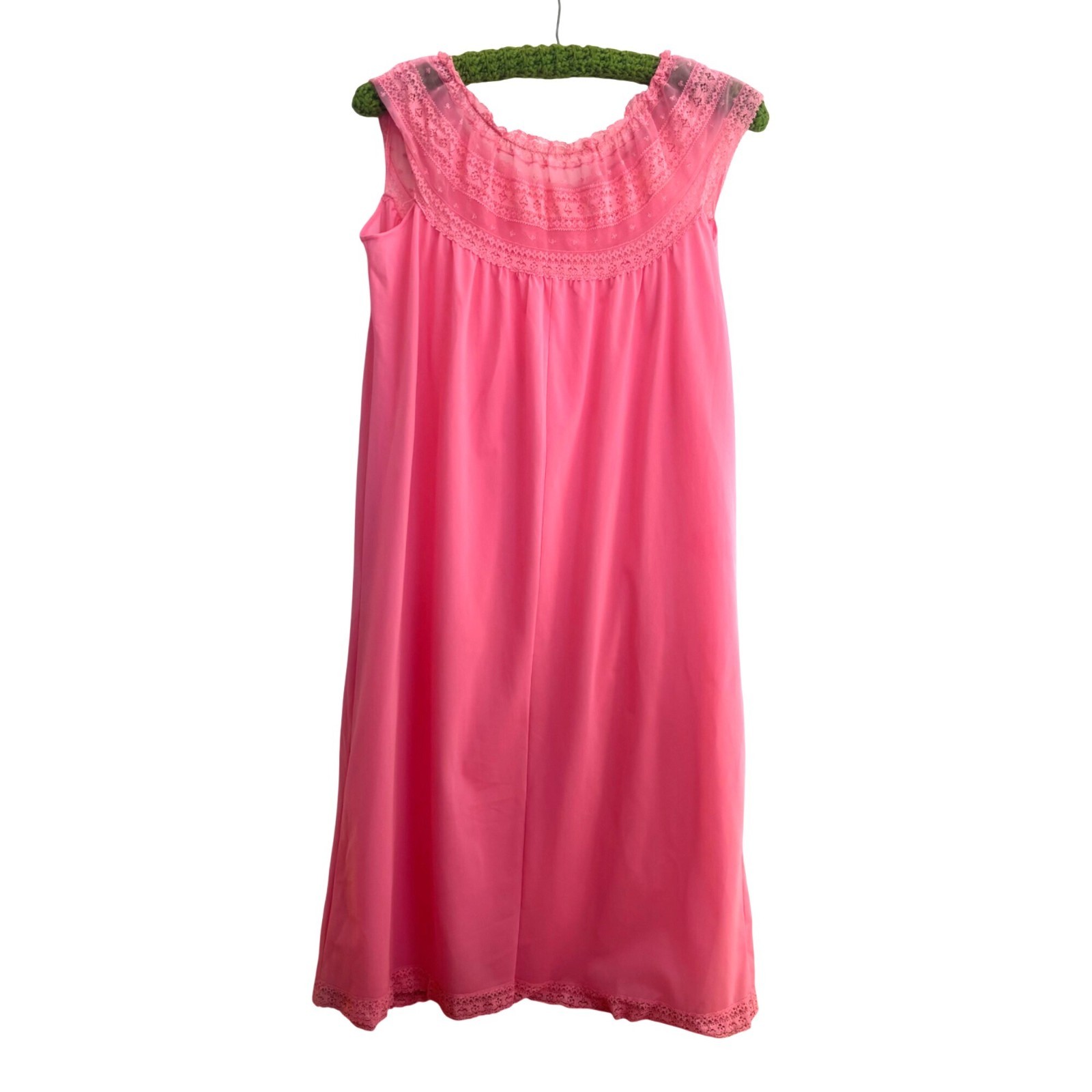 Vintage Adonna Pink Nightgown With Lace Neck & Hem Medium Regular Penneys