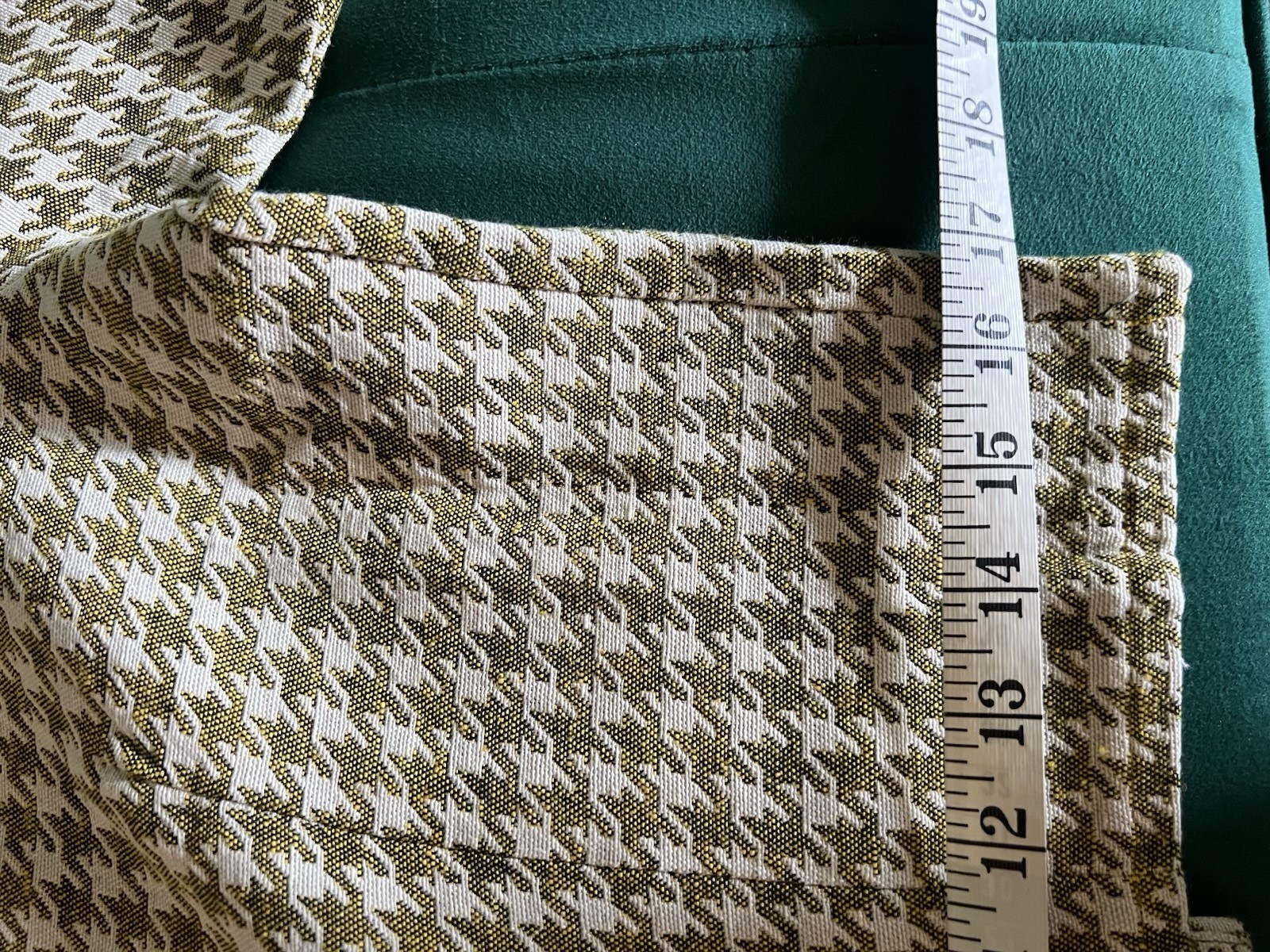 1960’s -70’s Green/Ivory Houndstooth Cropped Button Top NWT Size Large
