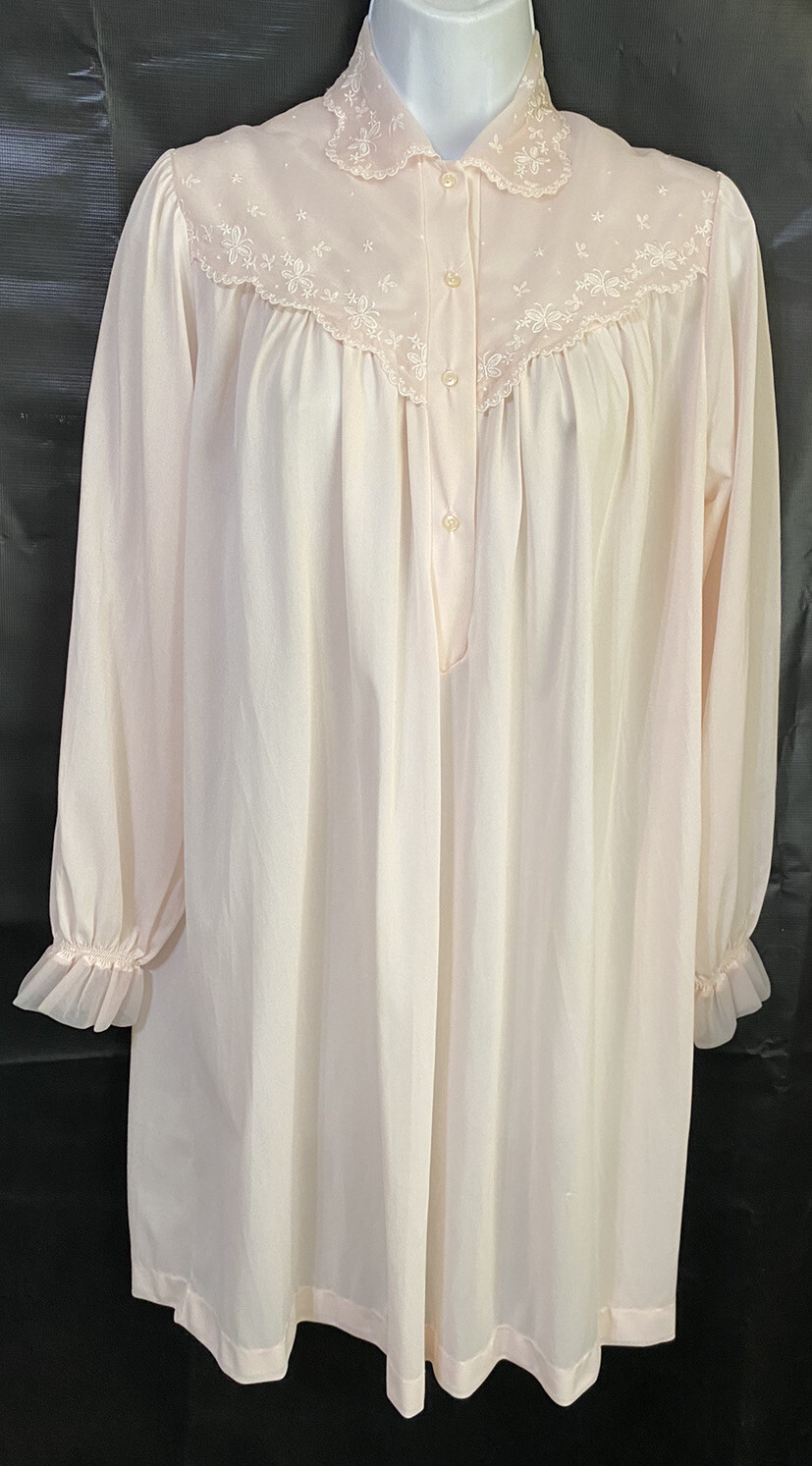 Vintage San Souci Short Nightgown Light Pink Nylon & Lace Women&rsquo;s Size 32