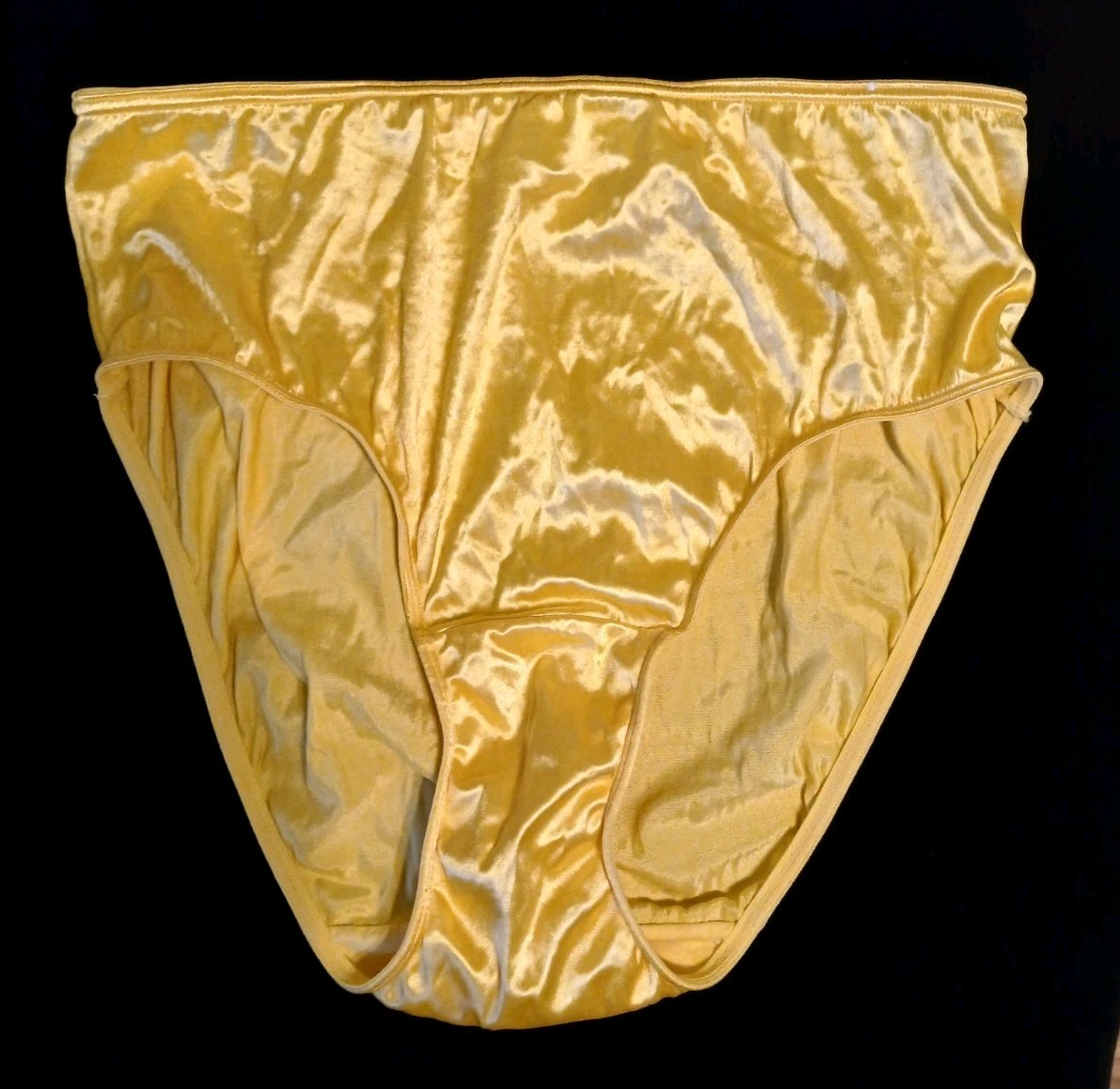 Vintage Layne Bryant Cacique Yellow Liquid Satin Hi-Cut Panties Plus 14/16 EUC
