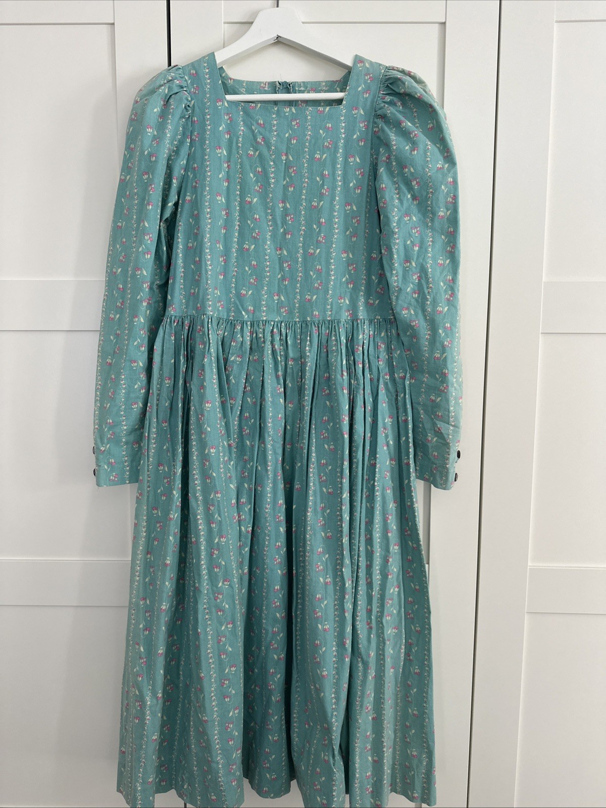Vintage Laura Ashley Floral Green Dress Women’s Size US 10