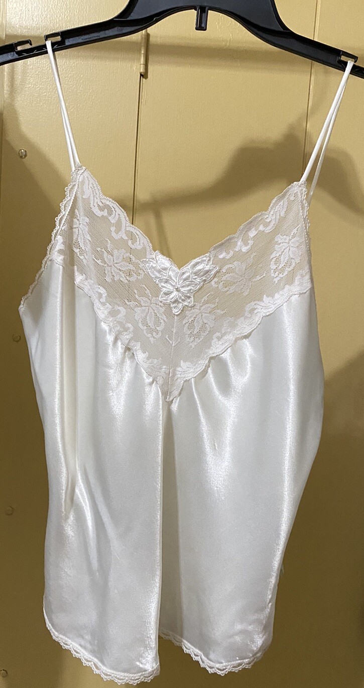 Vintage Indulgence Ivory Satin and Lace Appliqué Camisole Size 34 USA