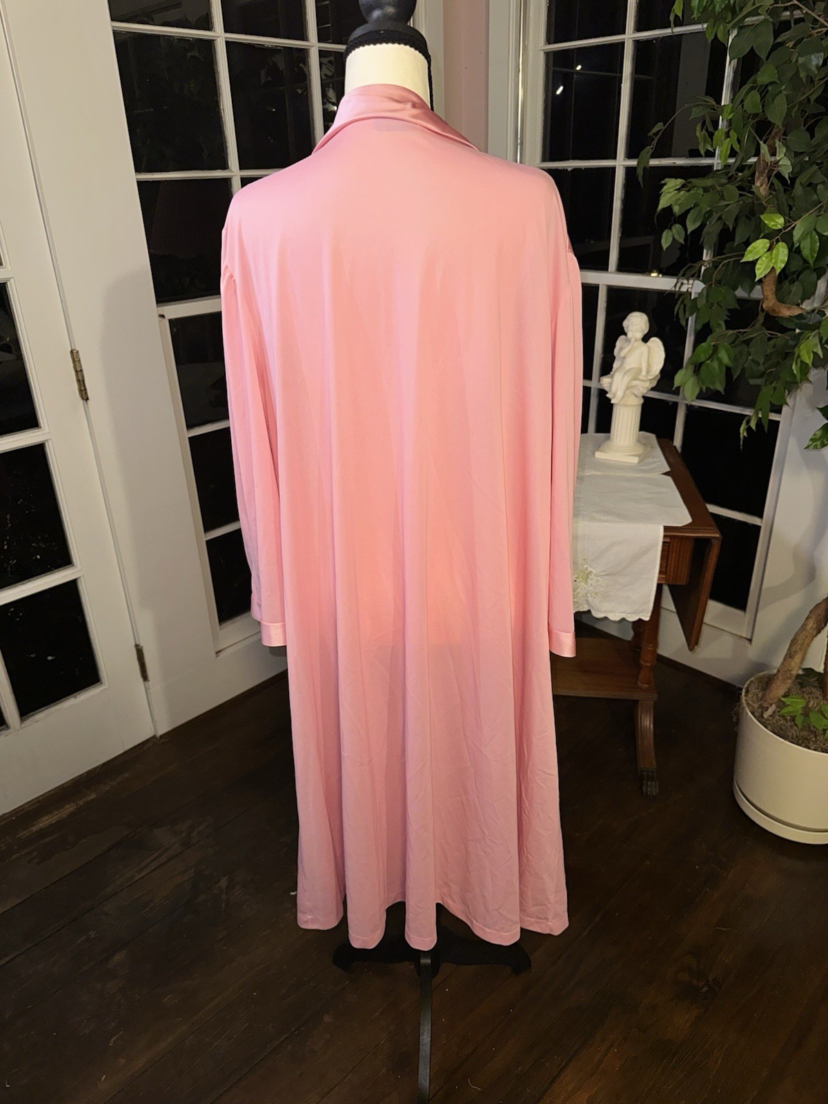 Vintage Pink Robe Plus Size Vanity Fair 3XL 1980s Nightwear Buttonup Loungewear