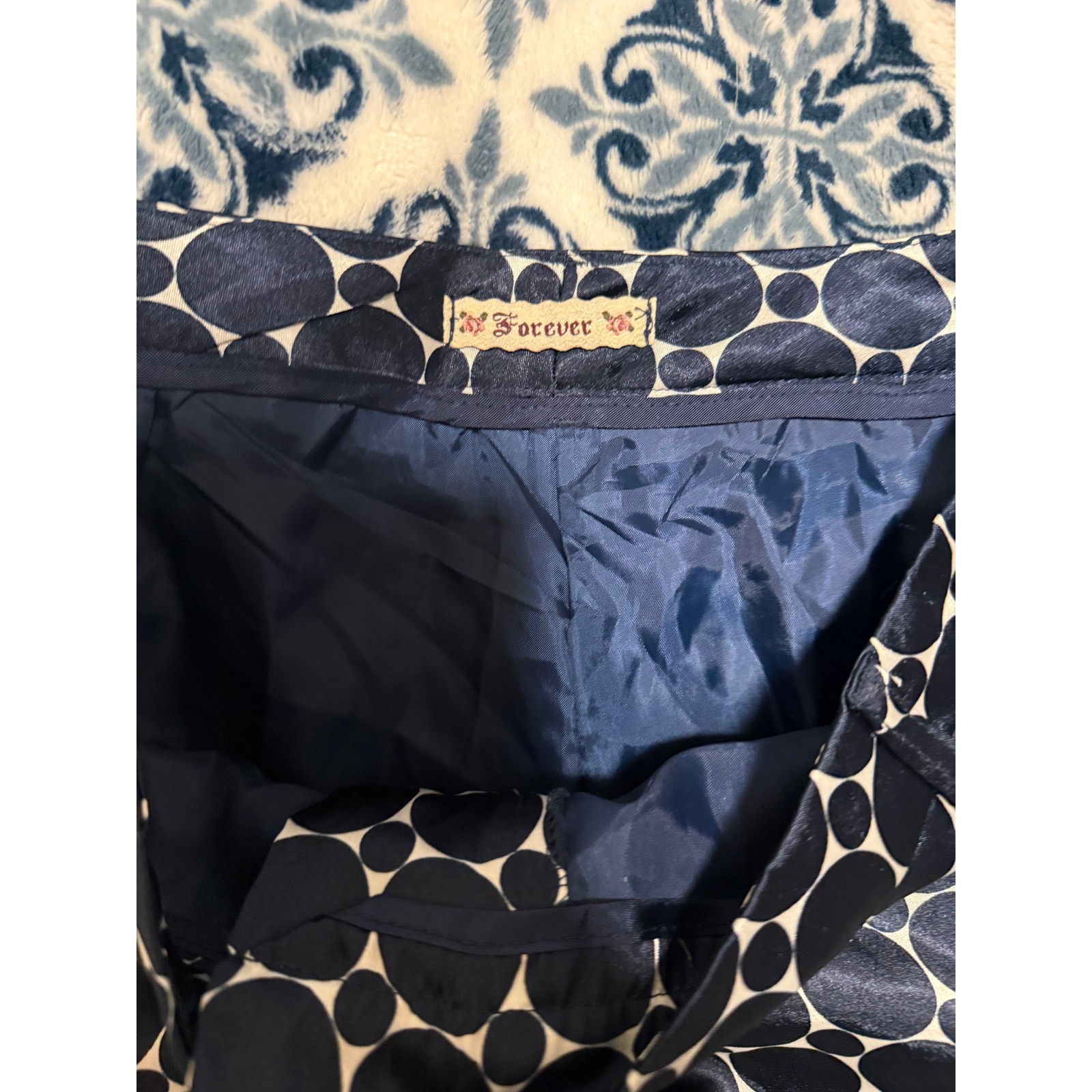 Y2K Forever 21 Satin Micro Mini Polka Dot Geometric Shorts Navy Vintage 2000s S