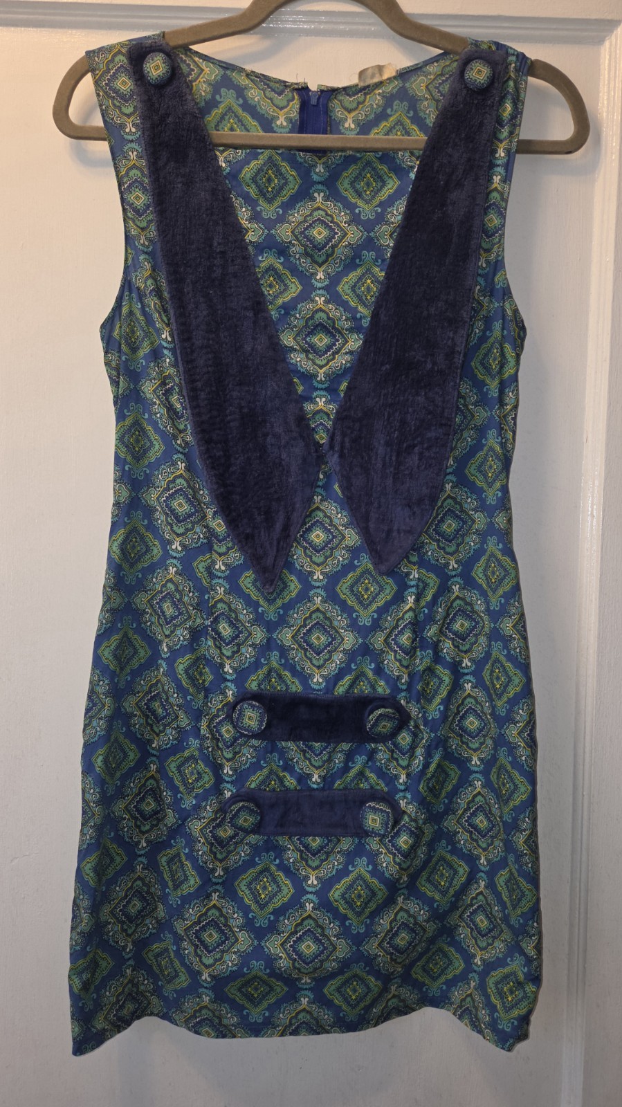 True Vintage 1960&prime; Mini Dress. Geo Pattern. Navy Turquoise. Velvet And Buttons.S