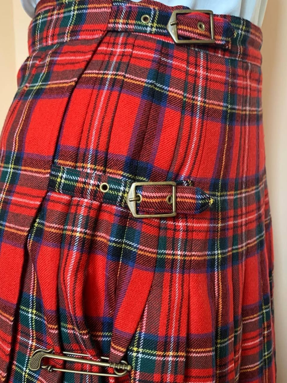 Vintage HIRSCH Scottish Kilt Skirt Pure New Wool Red Tartan Plaid Pleated EU 38