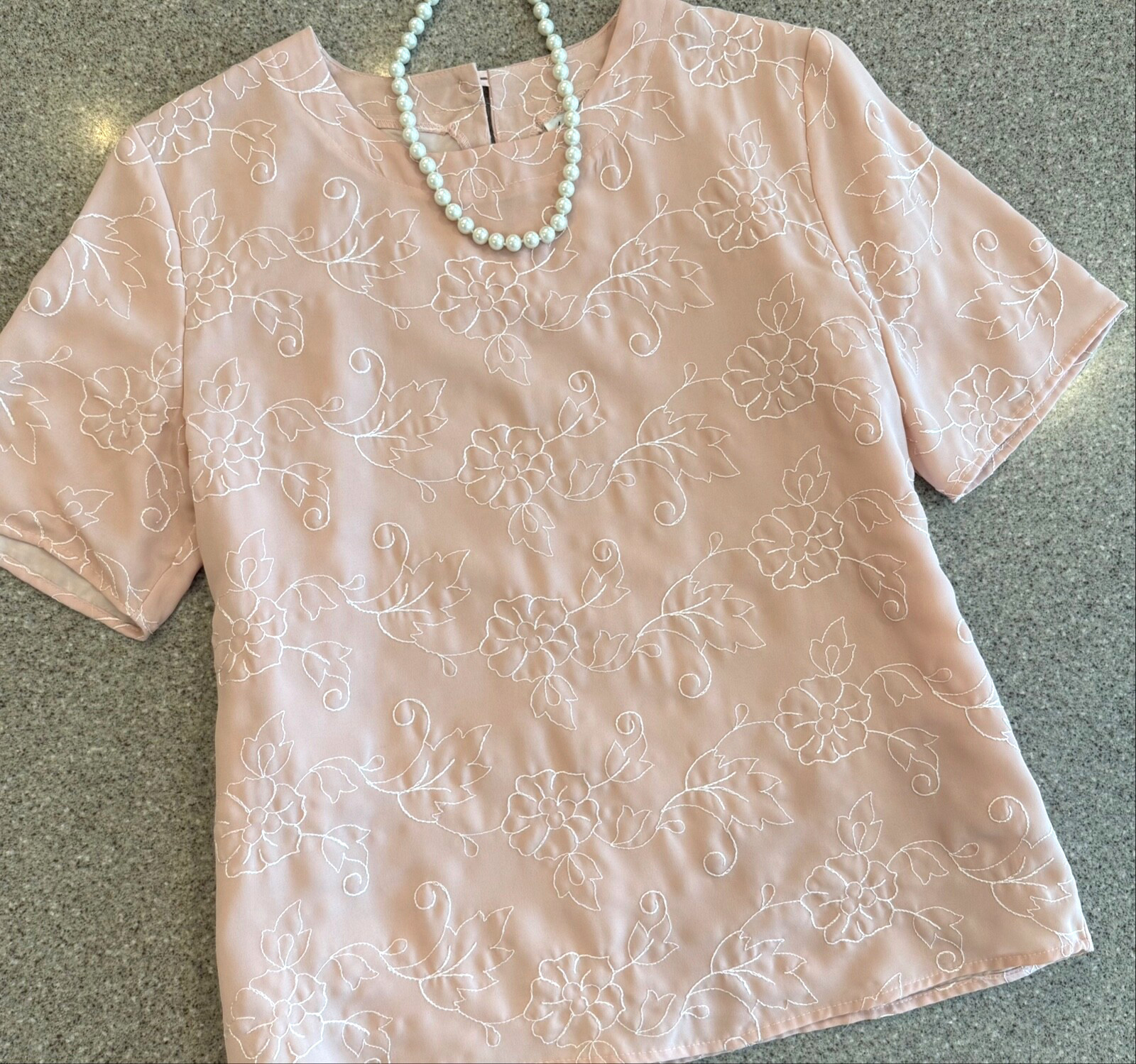FRITZ & LLOYD Vintage Blush Pink Embroidered Short Sleeve Popover Blouse Sz 12