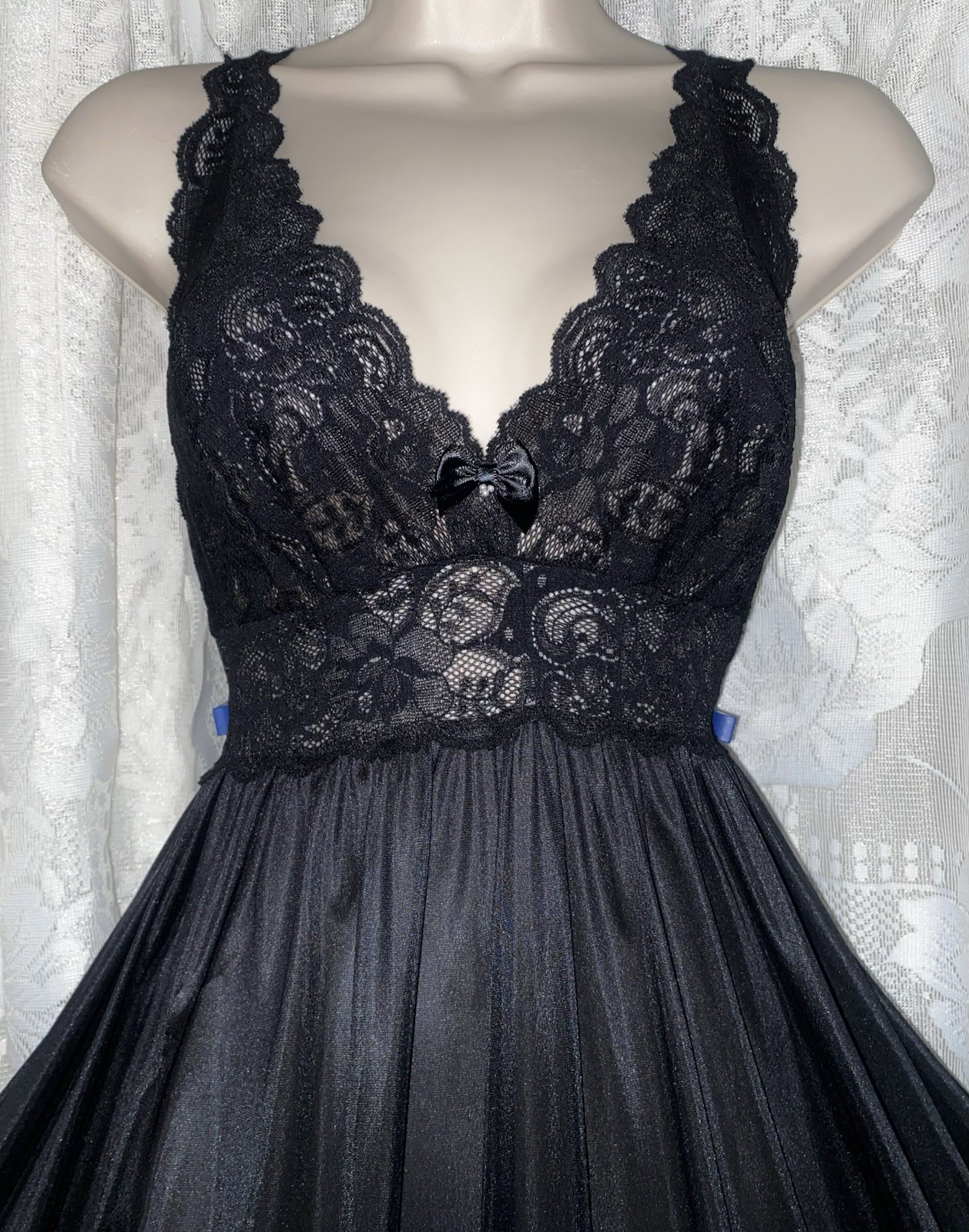 VTG NWT 1X Shadowline Black SILKY Nylon Peignoir Robe Nightgown Gown olga esque