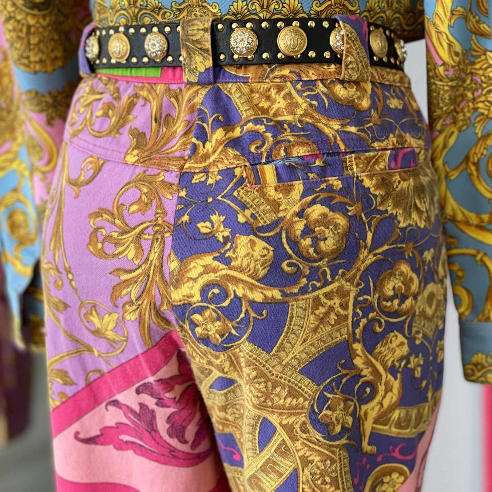 GIANNI VERSACE jeans w/ iconic Multibarocco print size IT 40 from S/S 1992