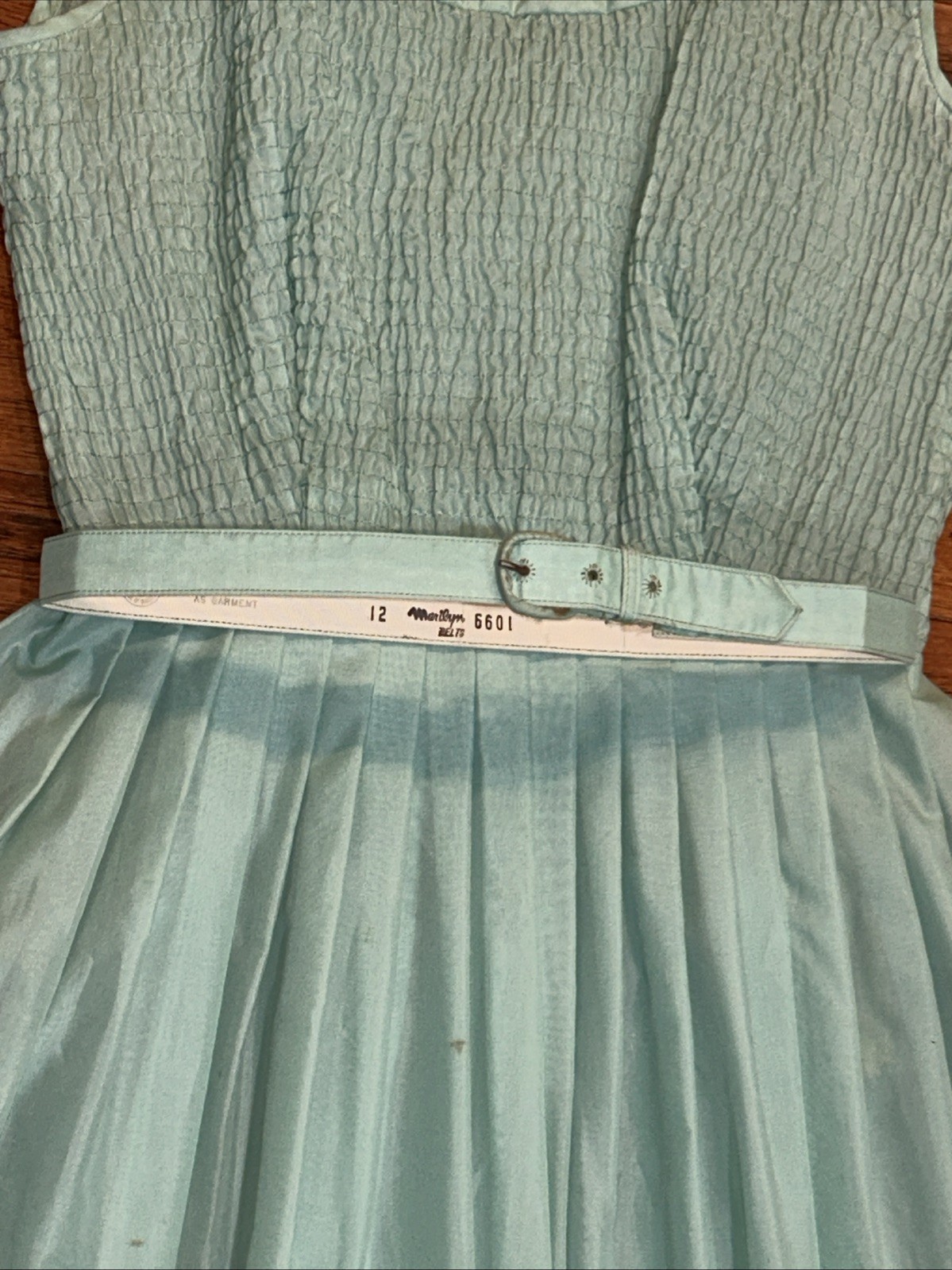 Vtg Women&rsquo;s 50s Sleeveless Seafoam Green Belted Party Dress Chiffon Pleats Sz 12