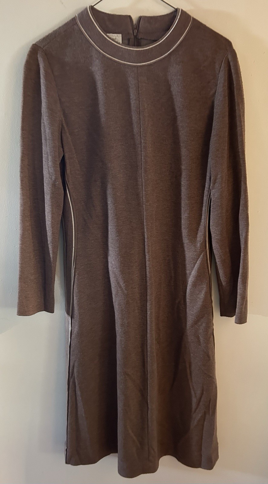 c1970s LESLIE FAY PALE BROWN DRESS WHITE TRIM SZ 14? ILGWU USA-MADE LABEL VG CND