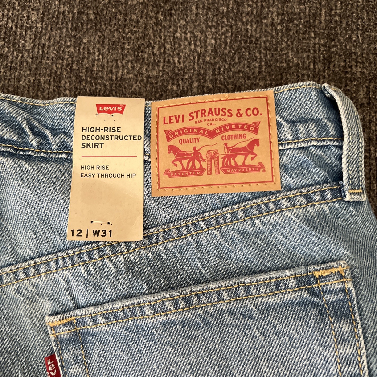 Levi&rsquo;s Denim High Rise Deconstructed Skirt Distressed Size 12 W31