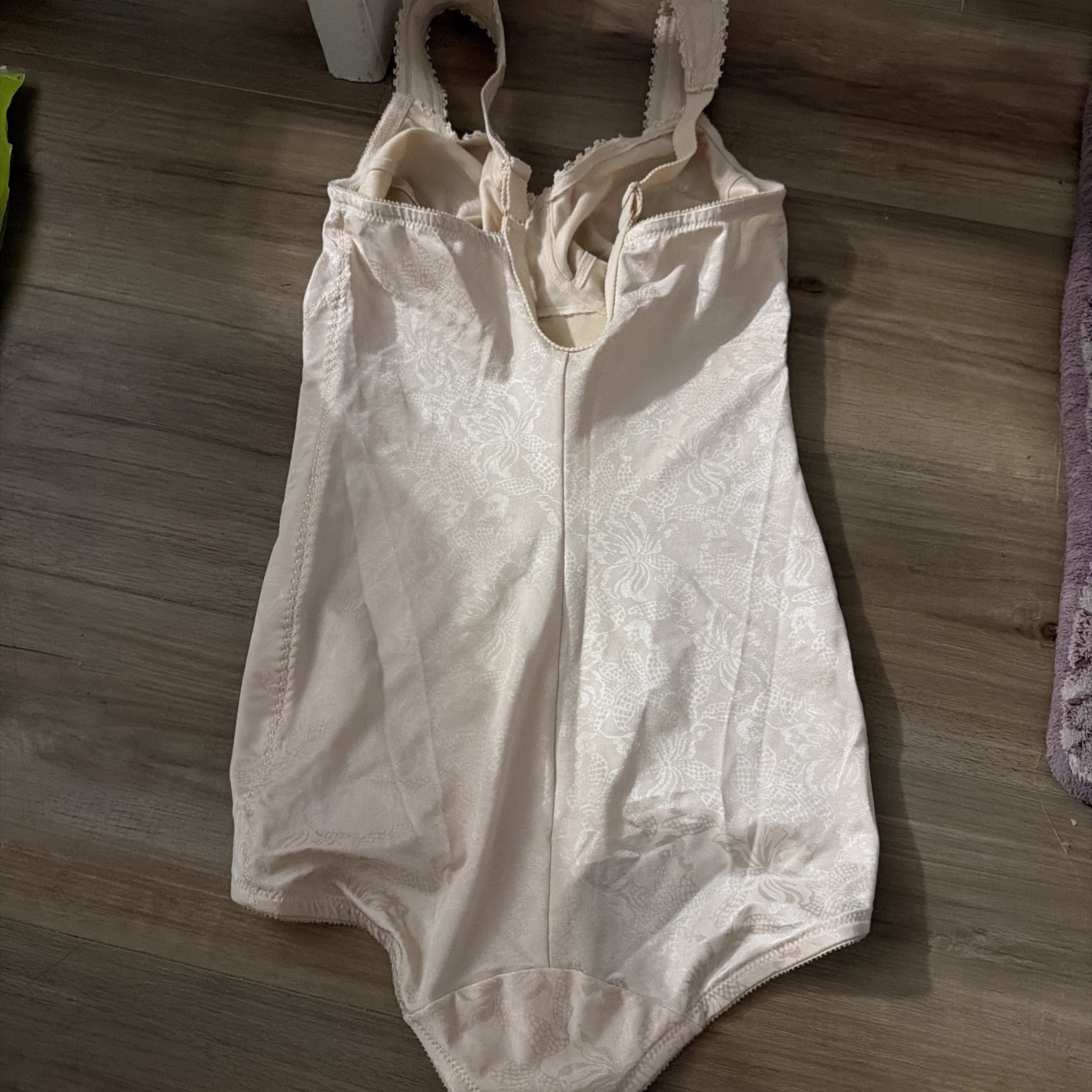 Flexees Shaping Bodysuit 36D Nylon & Lycra Ivory Old Stock Girdle 6866