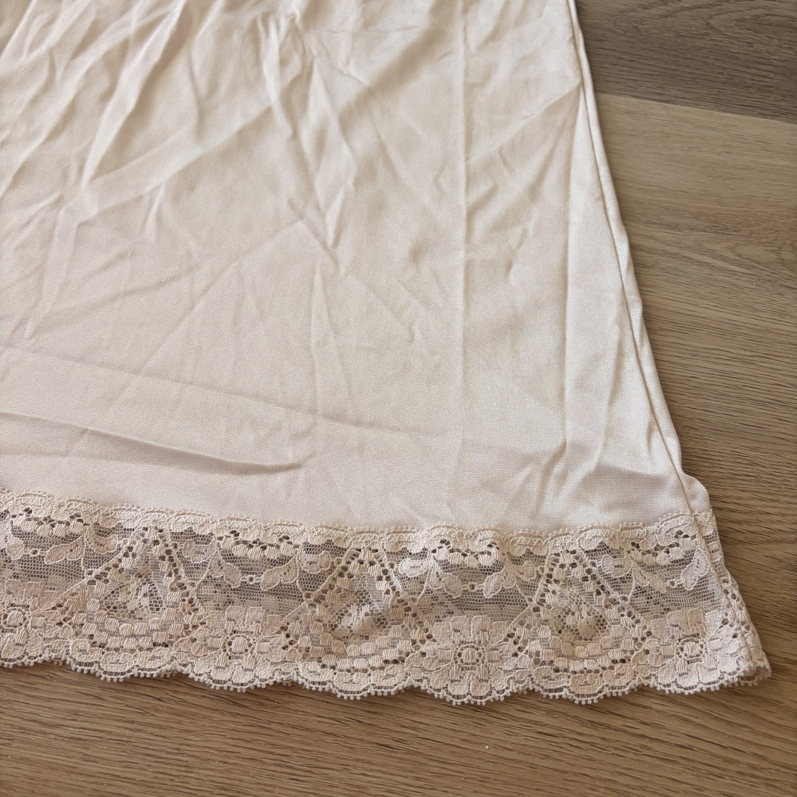 Vintage Vassarette Full Slip With Underwire Bra Nightgown Size 36 D Lace Cream
