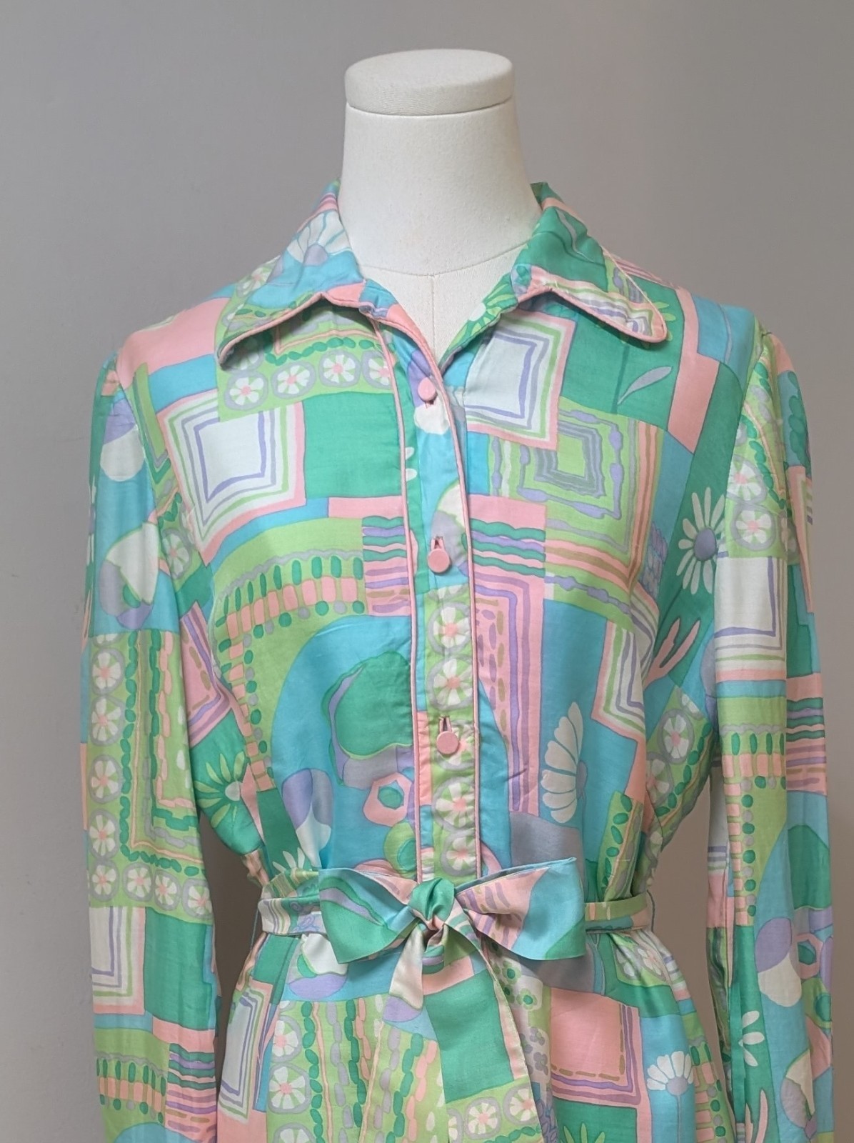 Vintage 70&rsquo;s Silk MOD Psychedelic Shirt Dress Colony Classics Hong Kong Belt M
