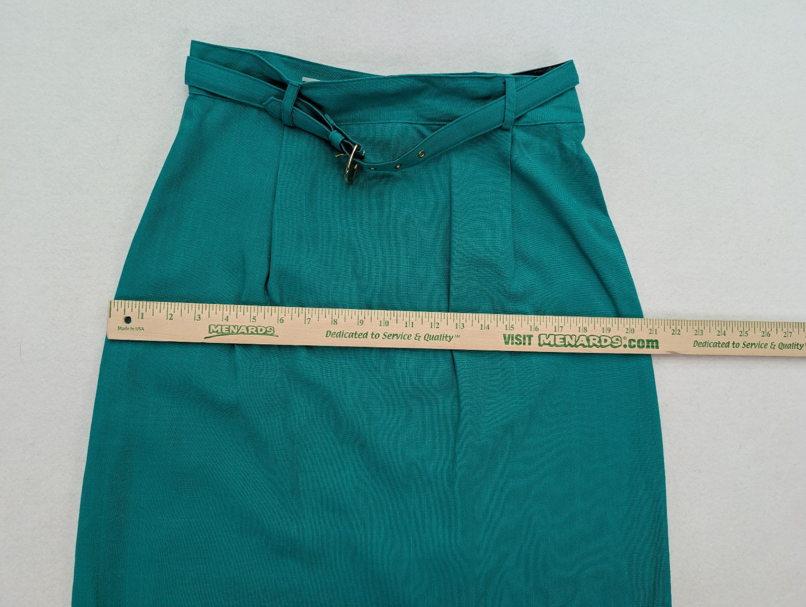Vintage 80s Women&rsquo;s Skirt Suit Size 16 Green Double-Breasted Belt