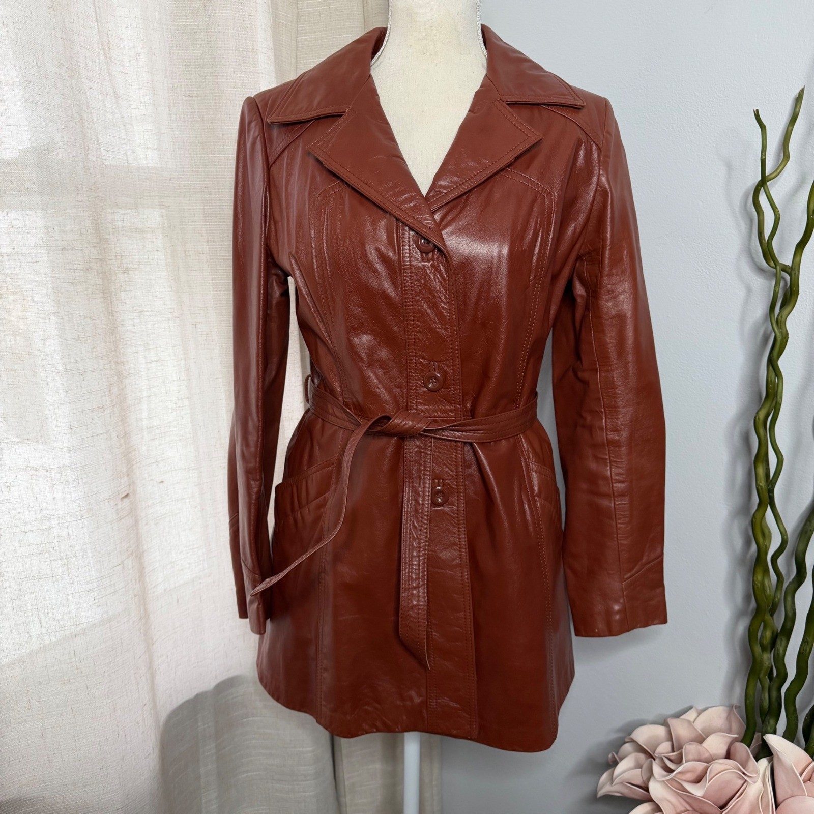 70s Vintage Leather Trench Coat Belted Faux Fur Lined Brown Women&rsquo;s Size Small