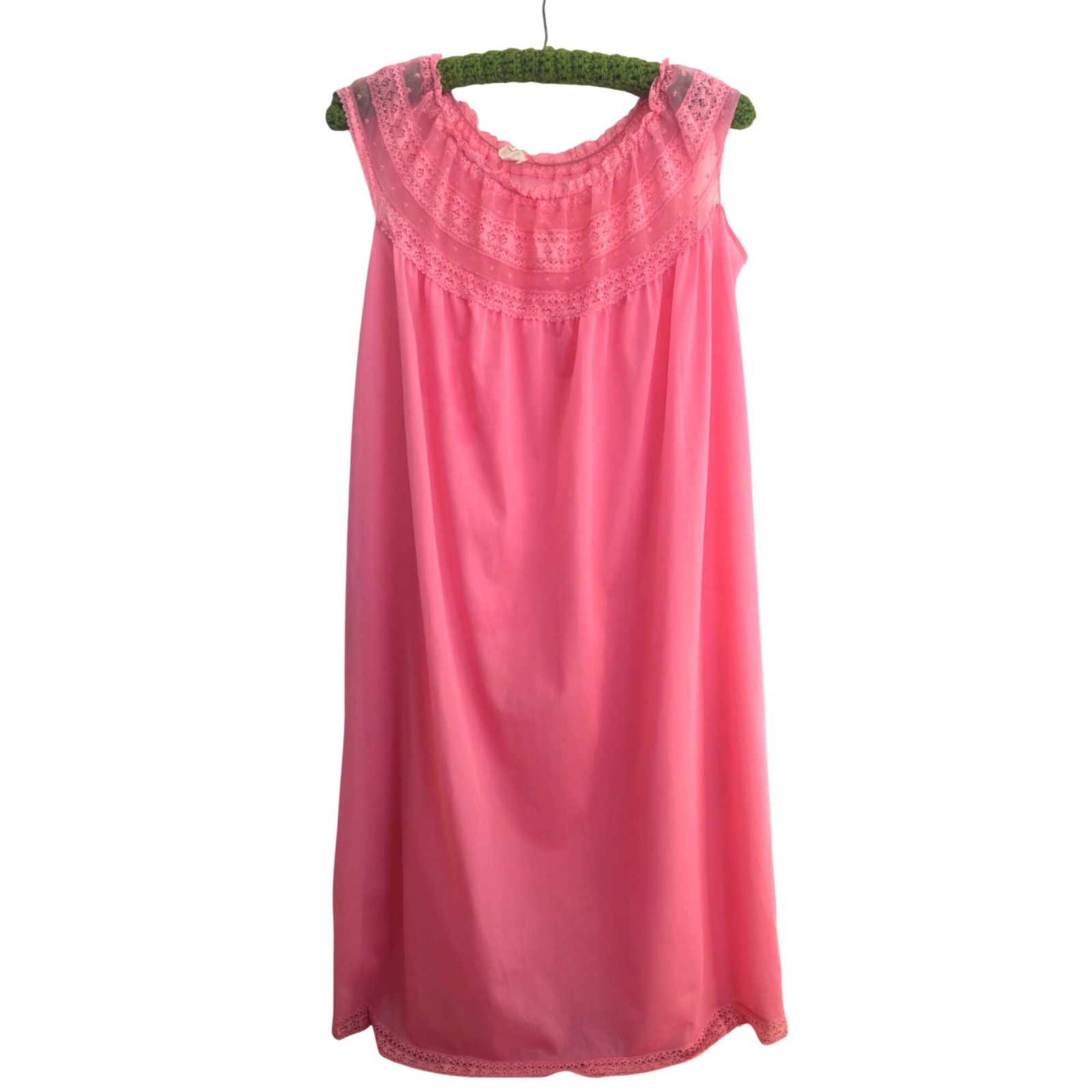 Vintage Adonna Pink Nightgown With Lace Neck & Hem Medium Regular Penneys