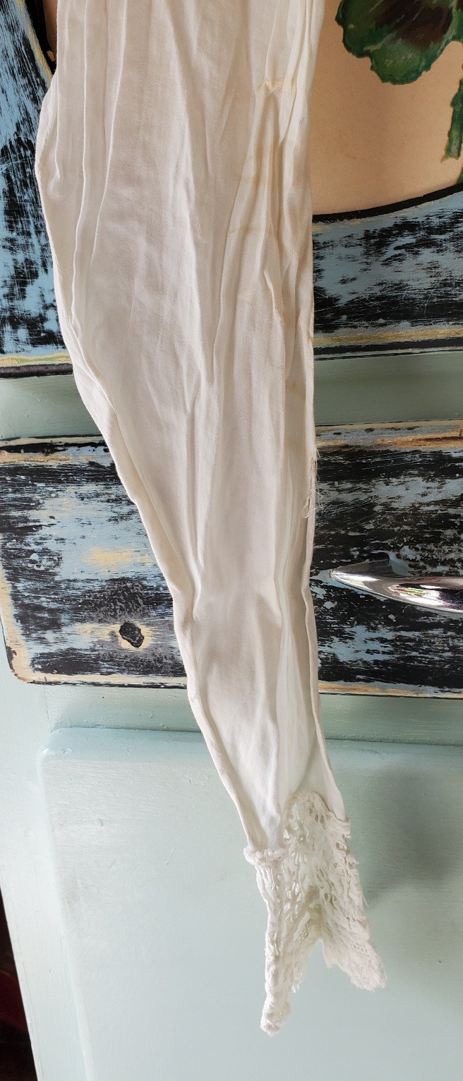 Antique Long Cotton Nightgown w/ Fancy Eyelet Bodice & Front Panel – XS/S