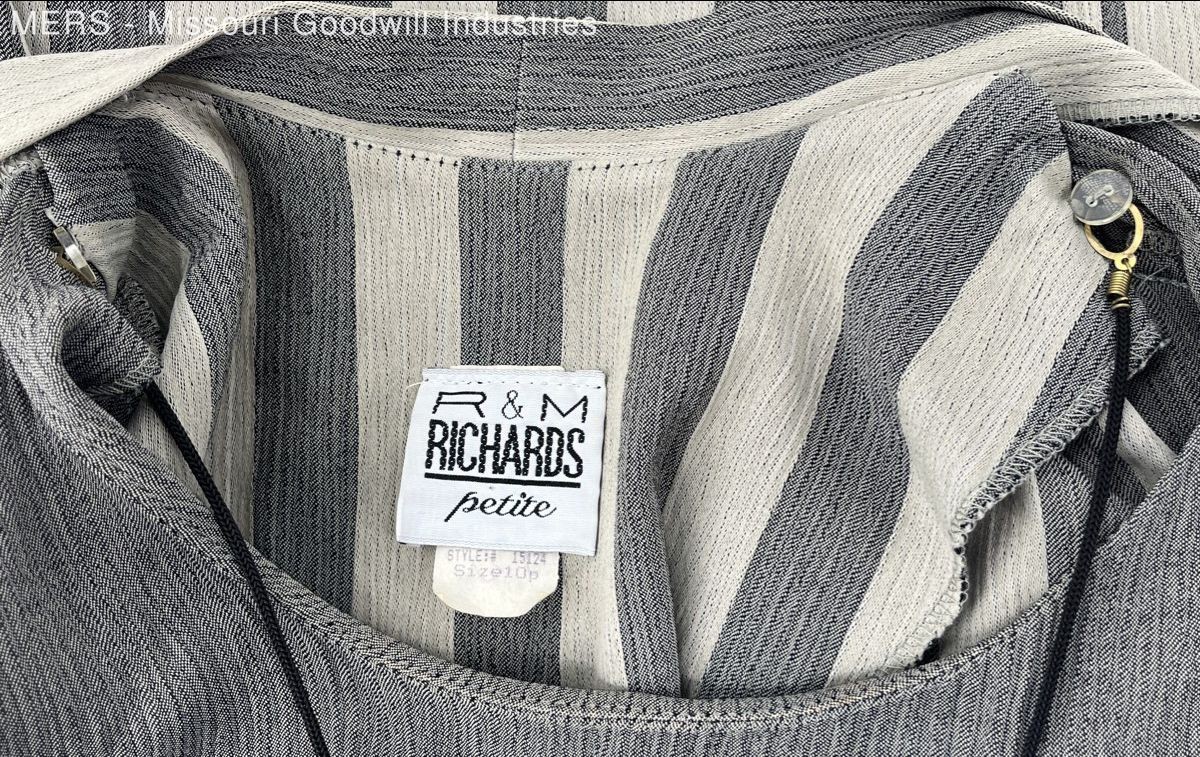 R M Richards Womens Gray Beige Striped Open Front Jacket Blazer Petite Size 12P