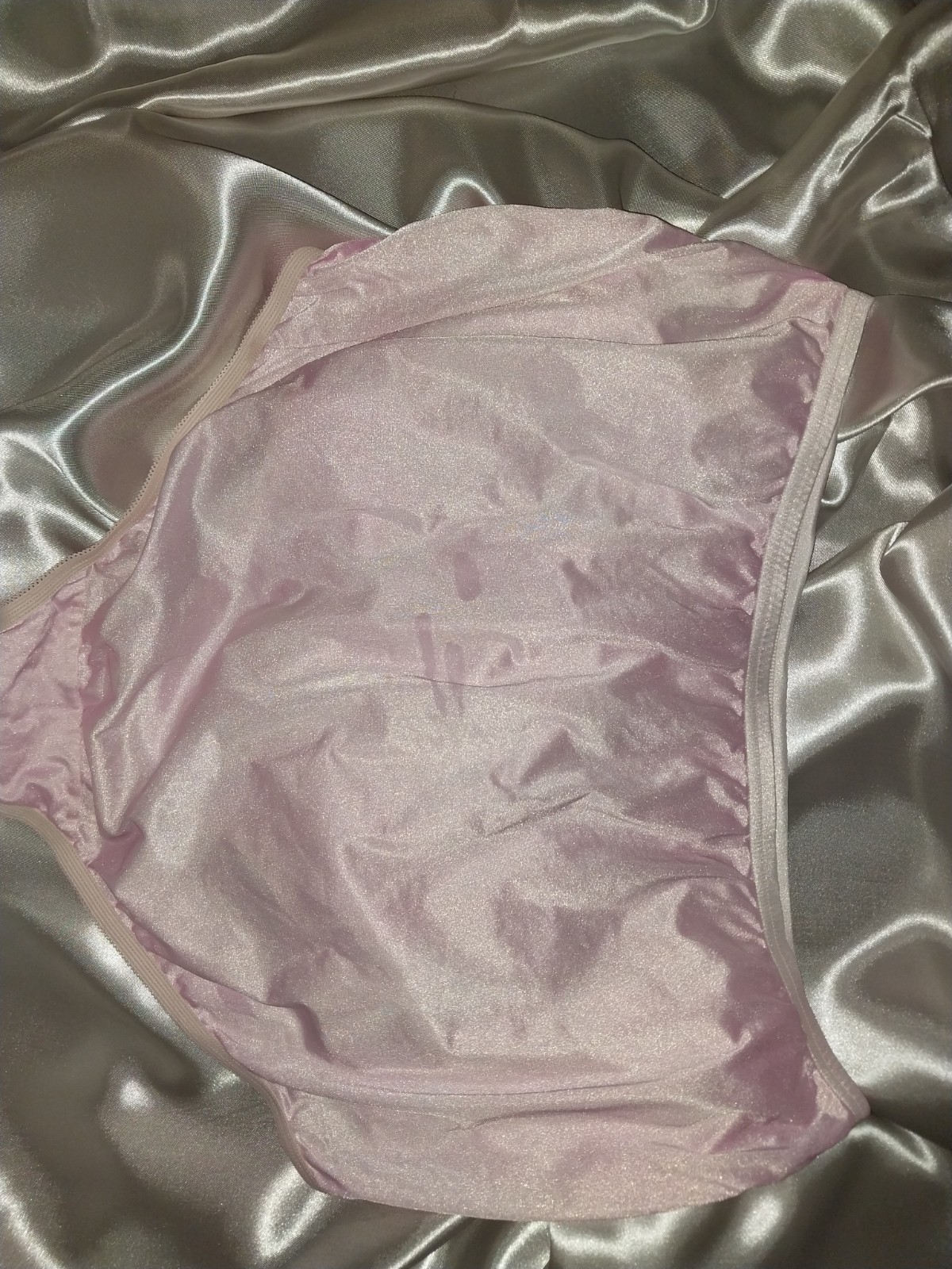 VTG SILKY NYLON THIN vanity Fair NYLON Panties SHINY 4X Nwot 52 54&Prime; BABY PINK