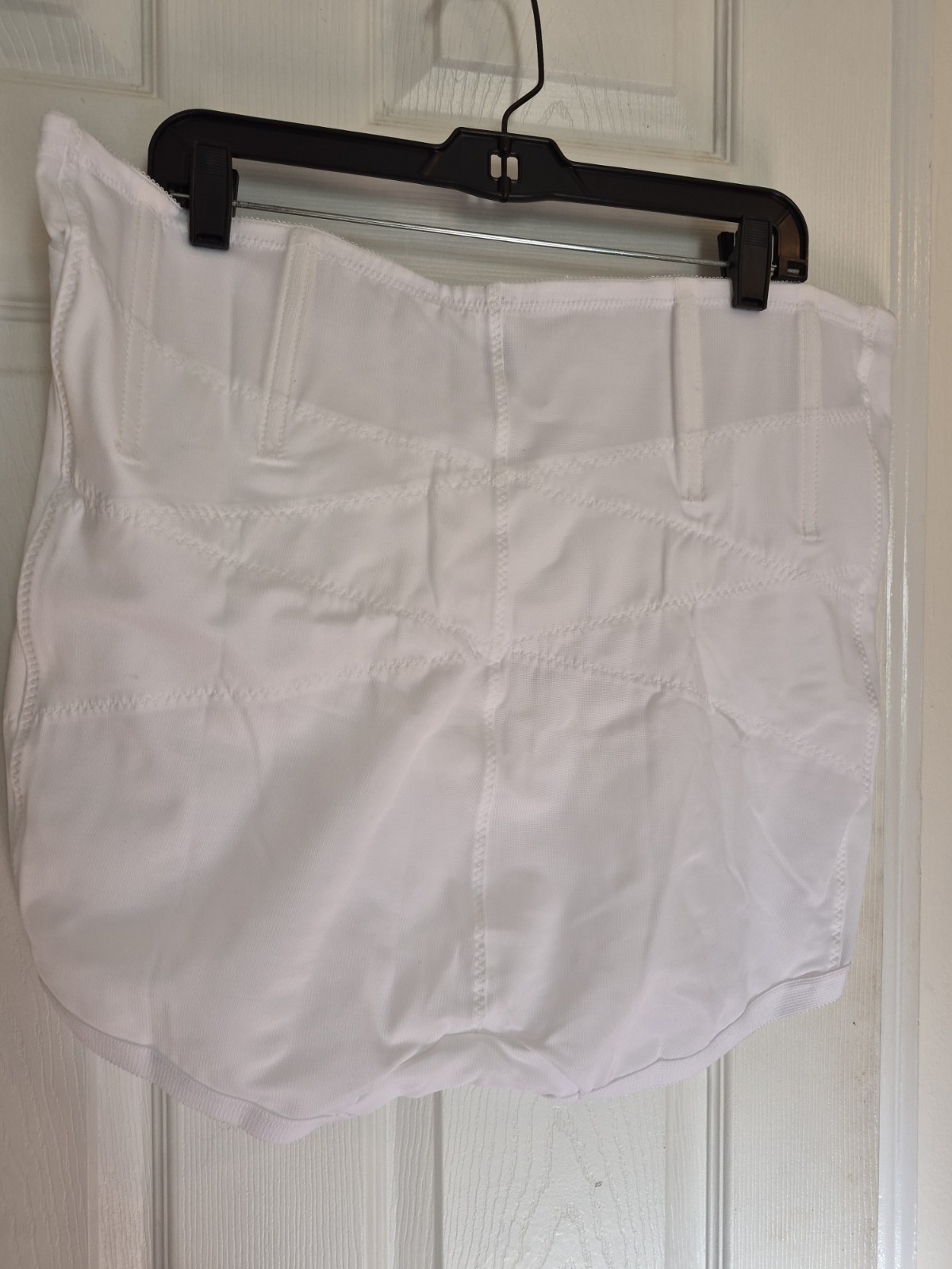 Vtg Underscore Triple Front Support. White, SZ 6X/44. 80%Nylon/20% Spandex. NWOT
