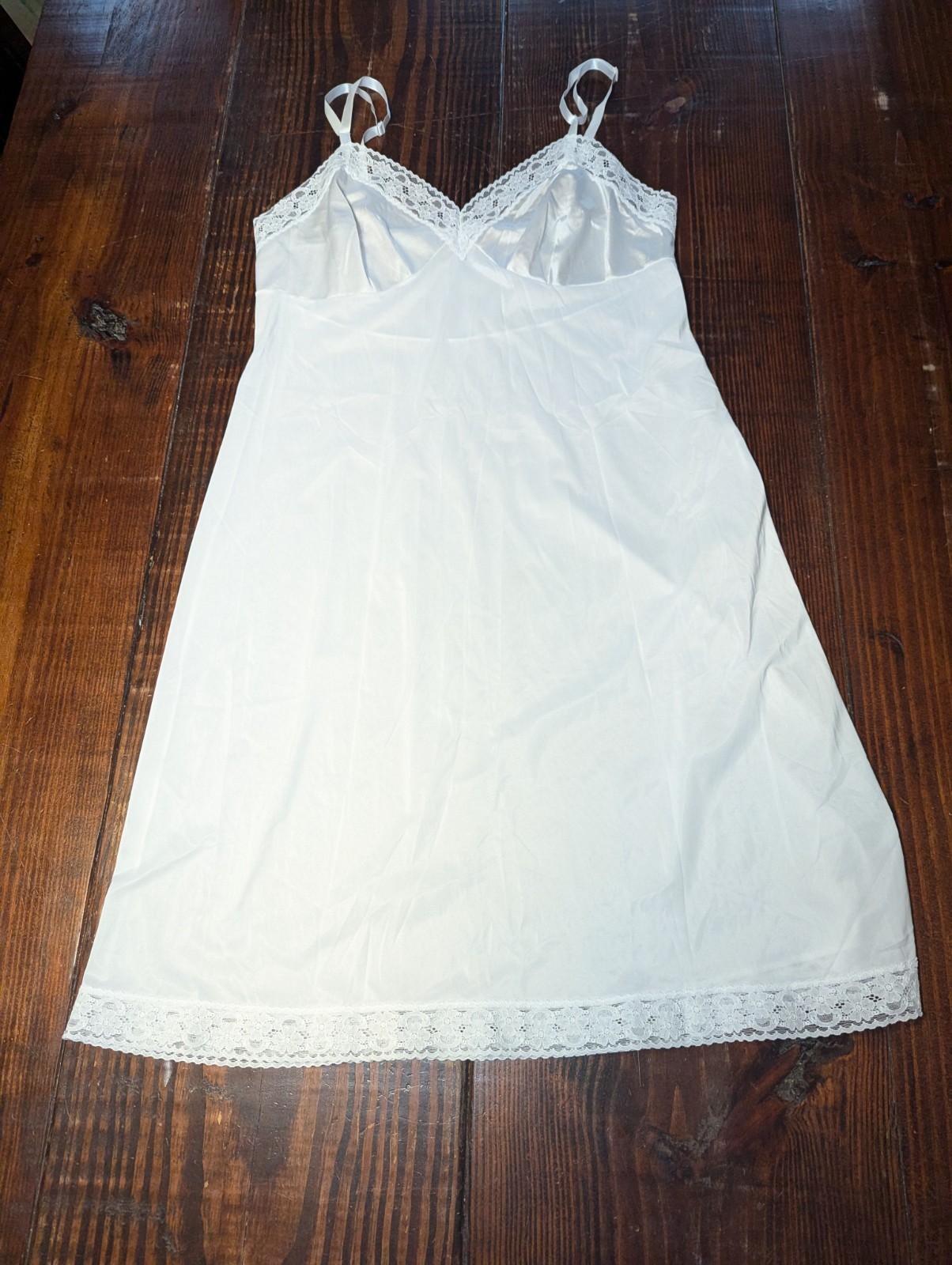 Vintage Vanity Fair Full Slip Size 36/22” Long Ivory White Nylon Lace Trim