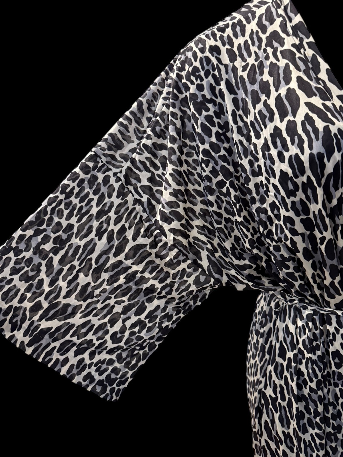 Vintage Large VANITY FAIR Leopard Wrap Peignoir Robe Lingerie Negligee Gown Set