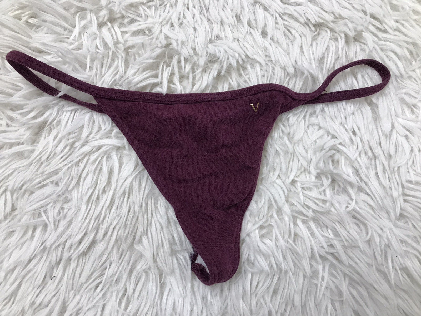 VGT Vintage Victoria&rsquo;s Secret Thong V-String Soft Cotton Panties BURGUNDY Sm V