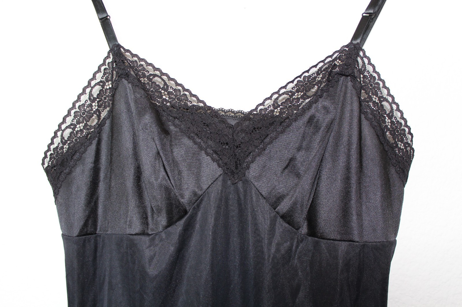 VTG Vanity Fair Black Slip Dress Lace Trim Made in USA 38 L Whimsigoth Coquette