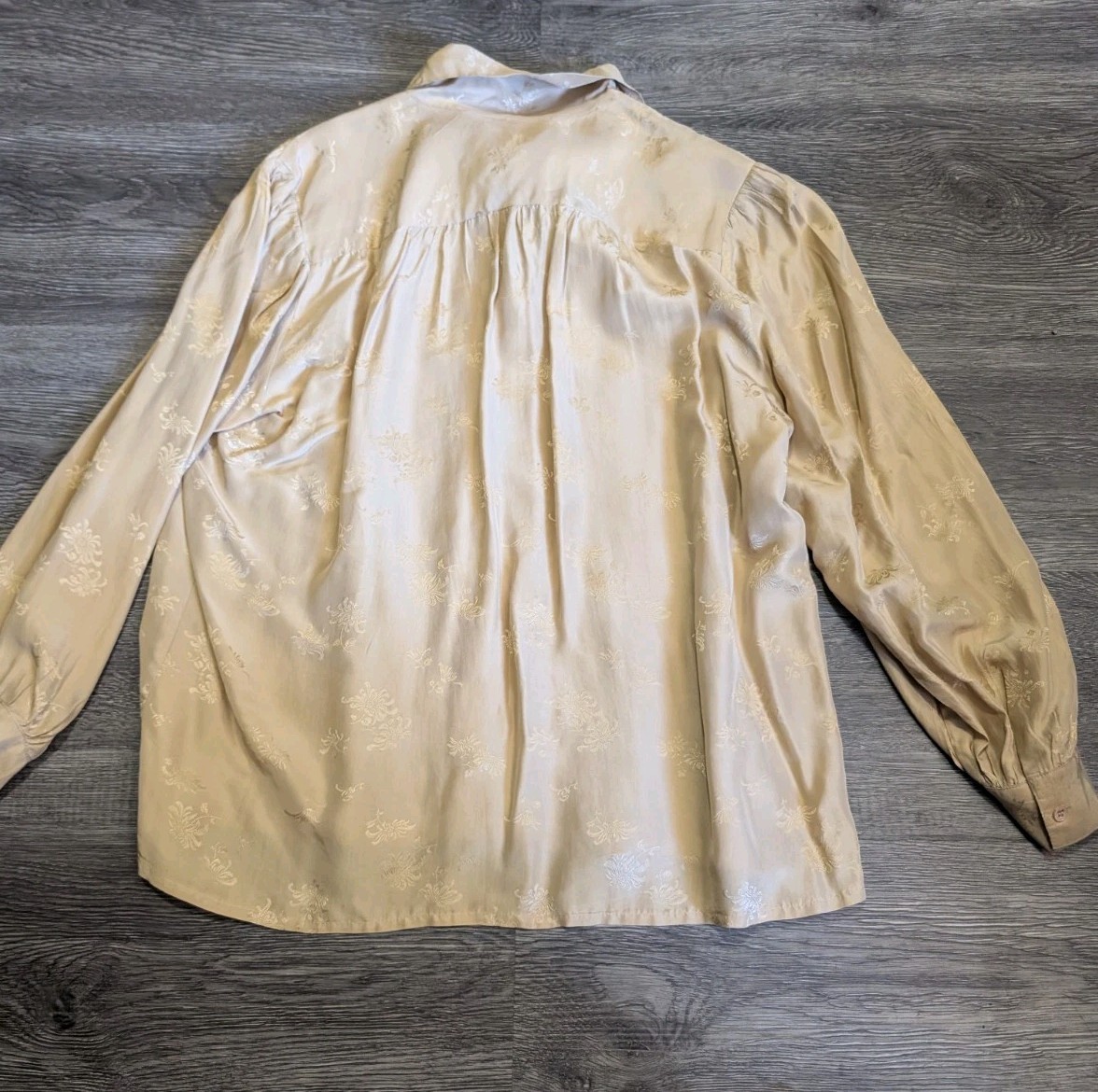 Vintage 1960s Silk Jacquard Blouse – Made in British Crown Colony Hong Kong –…