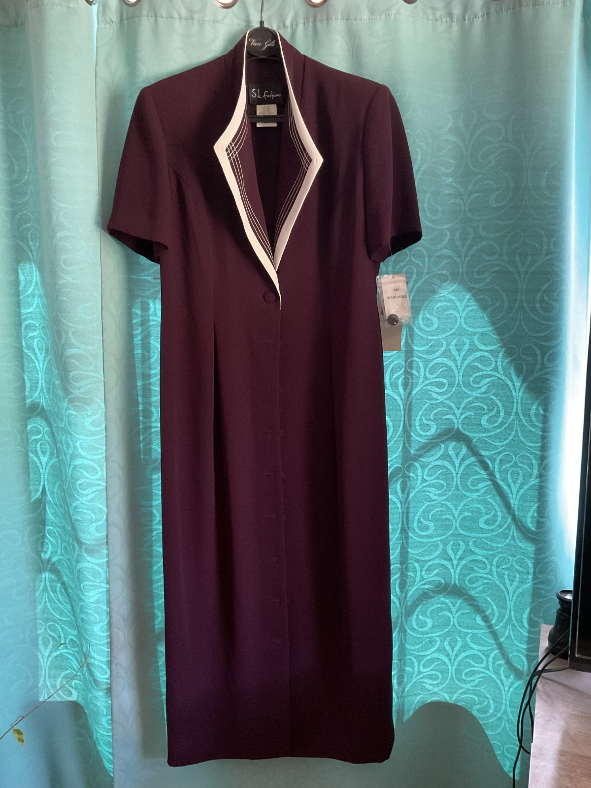 Vintage S.L. Fashions size 8 Wing Collar Button Front Dress Wine color 100% poly