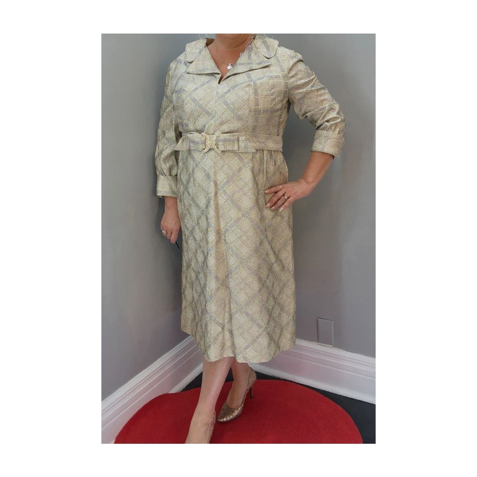50s Gold Silver Lamé Cocktail Dress, Wiggle Sheath w Rhinestone Belt – 1X 2X