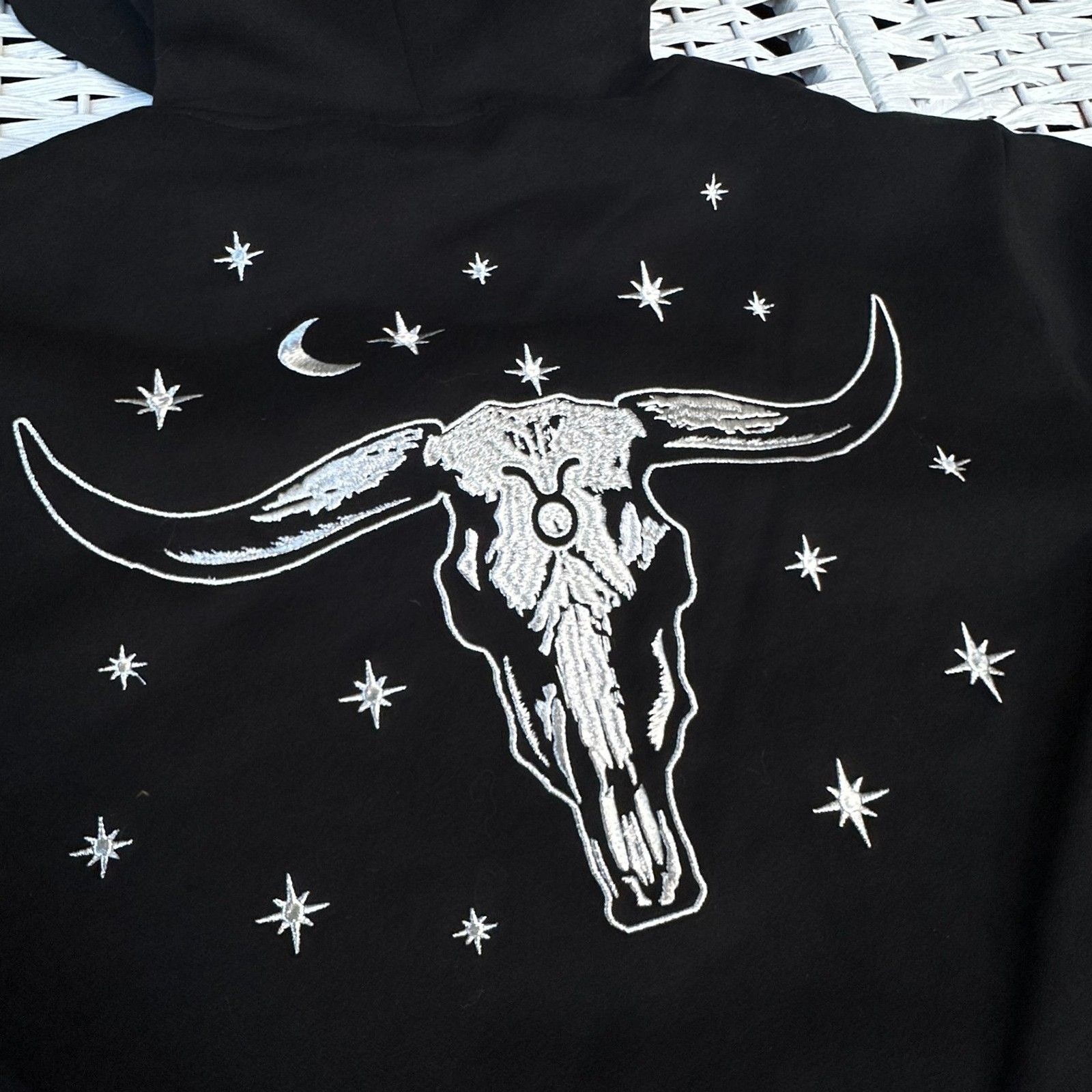 Taurus Embroidered Women&rsquo;s Cropped Black Hoodie M Goth Whimsigoth