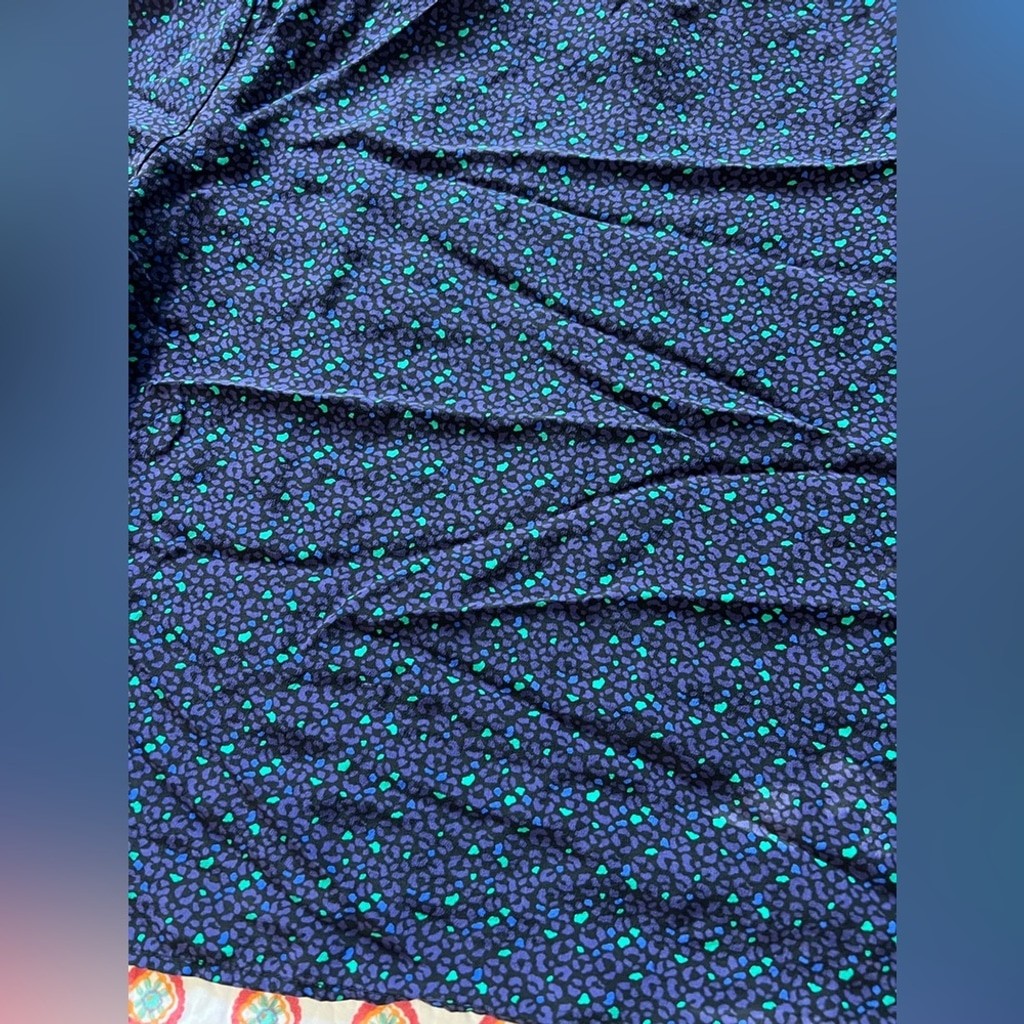 Vintage 90s 100% Silk Leopard Print Blouse size medium