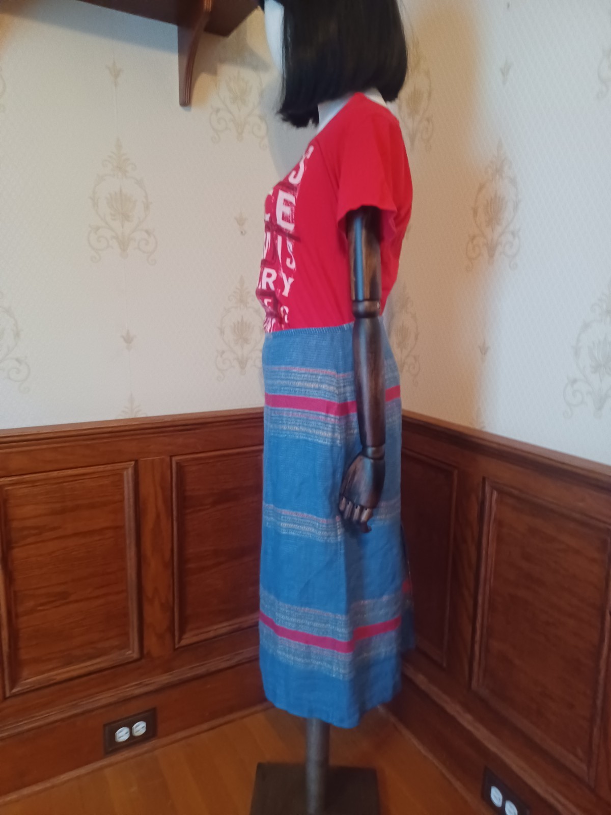 Vintage 80s/90s Barney&rsquo;s of New York Blue Linen Pencil Skirt, Made in Italy
