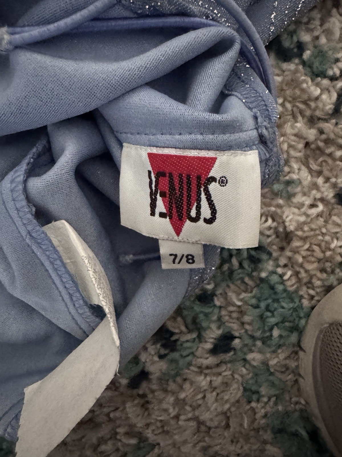 RARE early 2000s Venus with original red triangle label — glitter paisley print