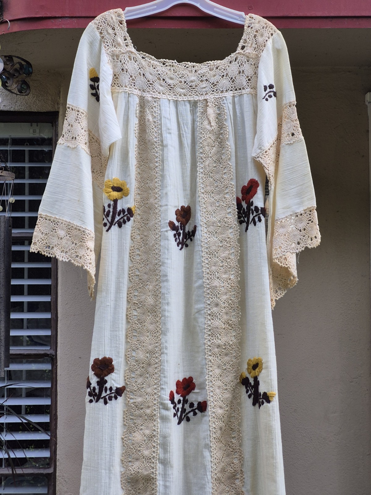 Vintage Hand Made Embroidered Crochet Gauze Boho Lounge Women&rsquo;s Day Dress