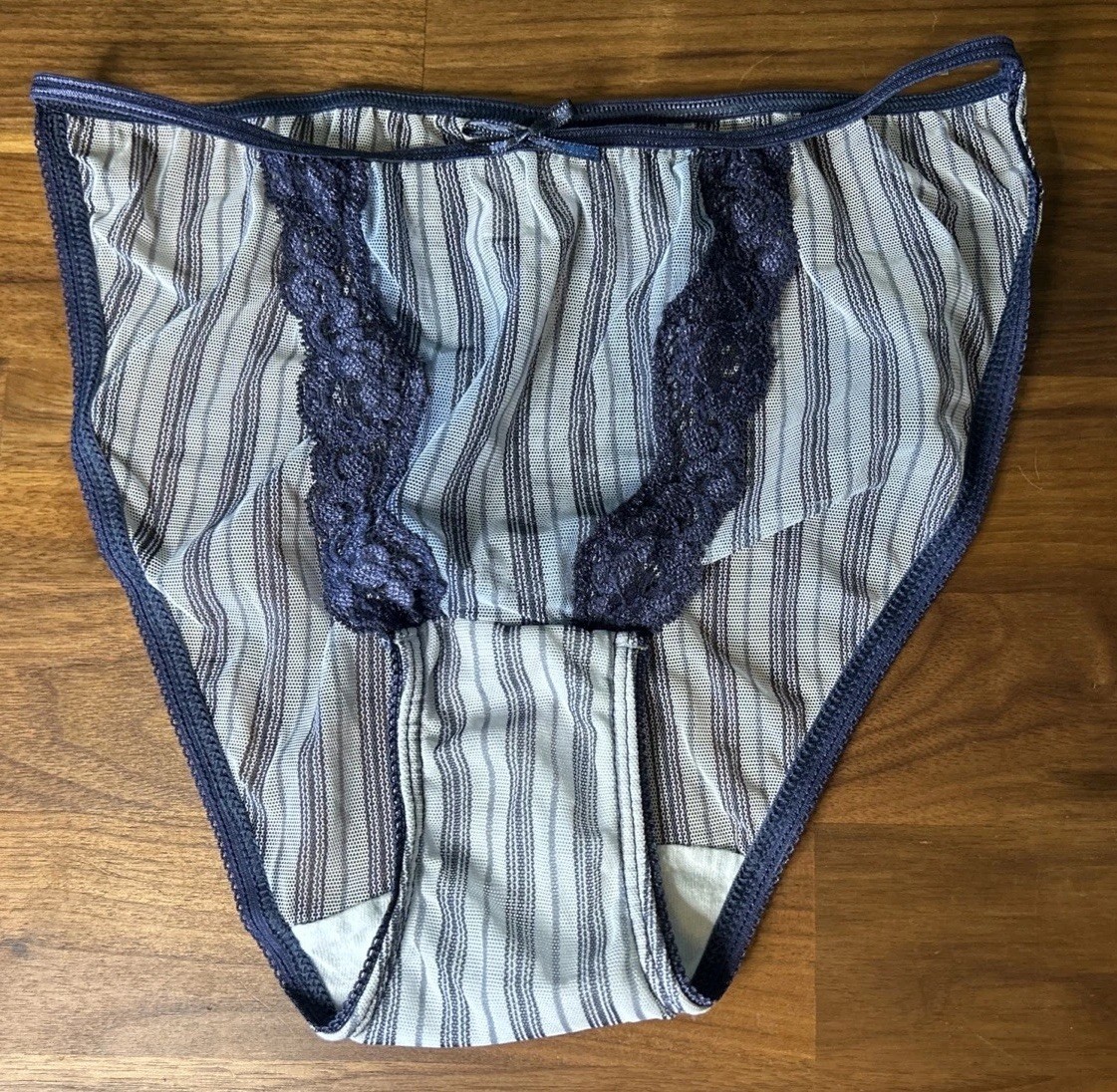 Vtg Morgan Taylor Panties String Bikini 6/M Second Skin Steer Mesh Bow Lace HOT