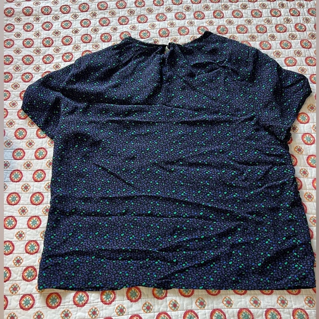 Vintage 90s 100% Silk Leopard Print Blouse size medium