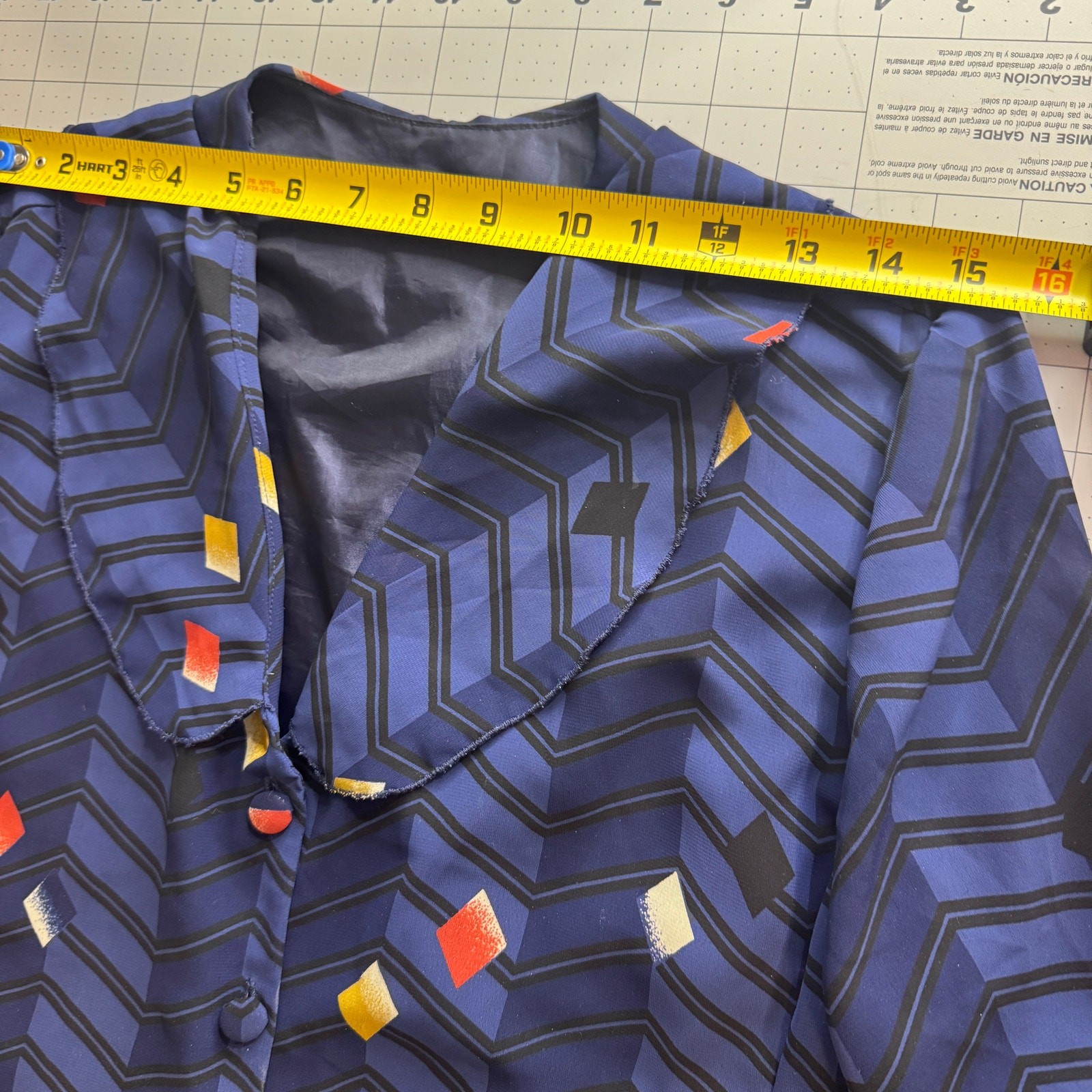 Vintage 80s Geometric Optical Illusion Tunic Blouse Sheer Chiffon Side Slits Top