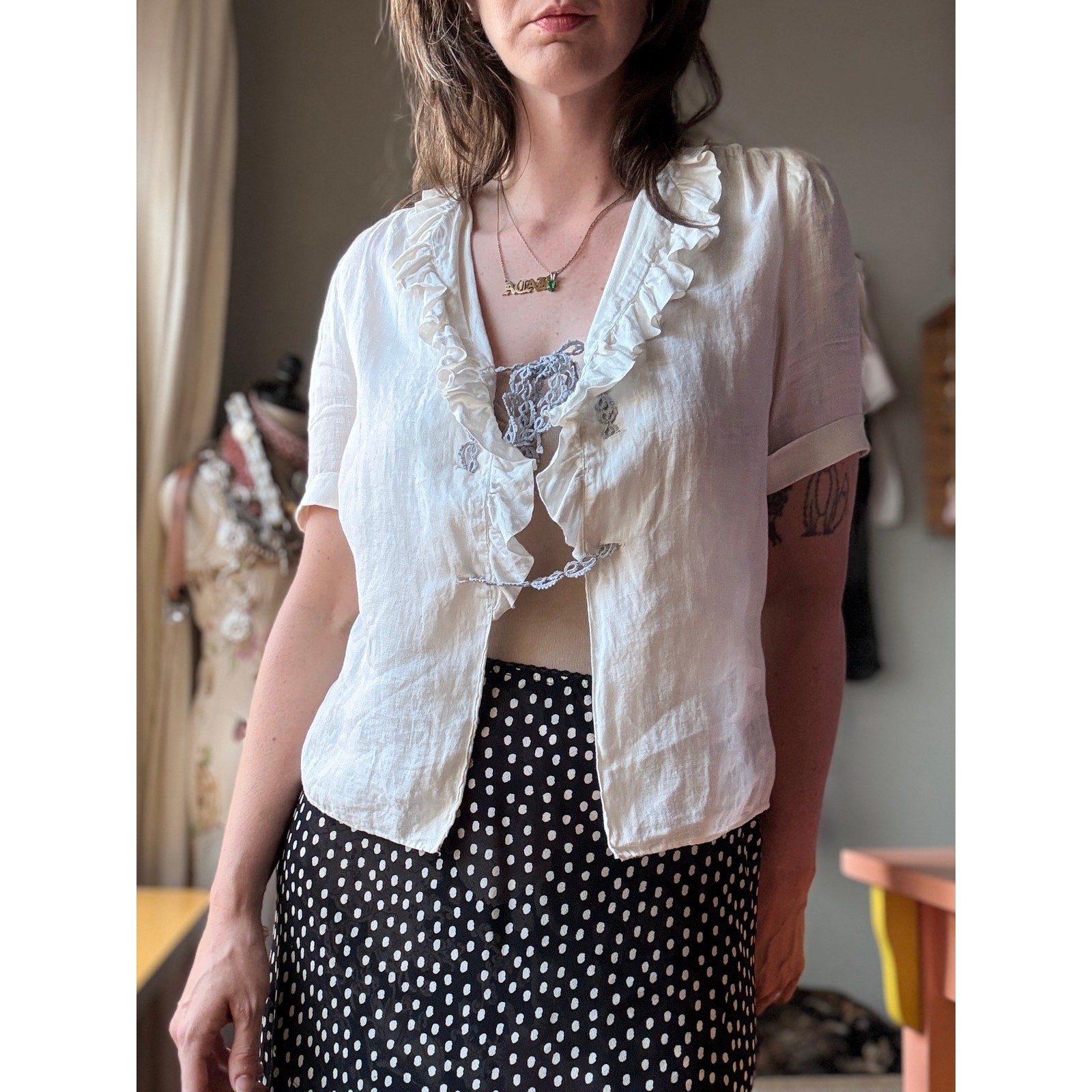 Vintage 80s Linen Blouse | Ivory Ruffle Open Front | Edwardian Revival | M/L