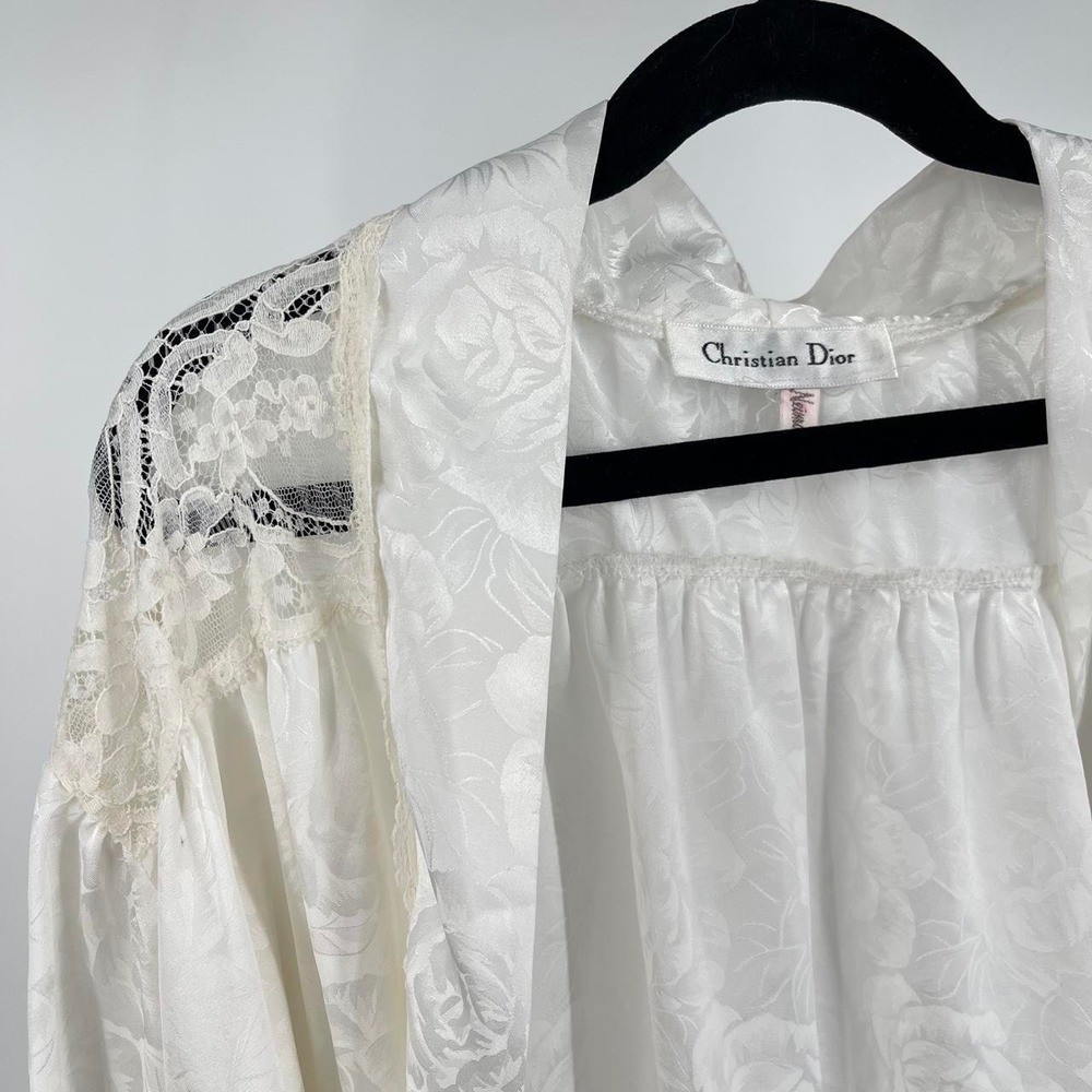 Vintage 80s Christian Dior Lace Robe One Size Feminine Retro Coquette Archival